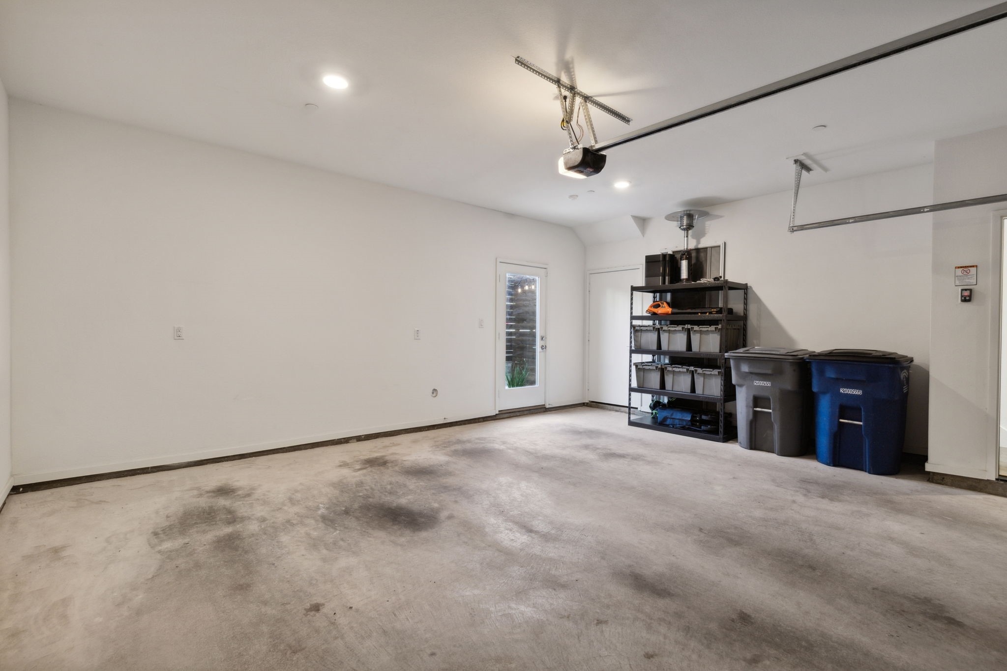 1514 Washington Avenue N 102