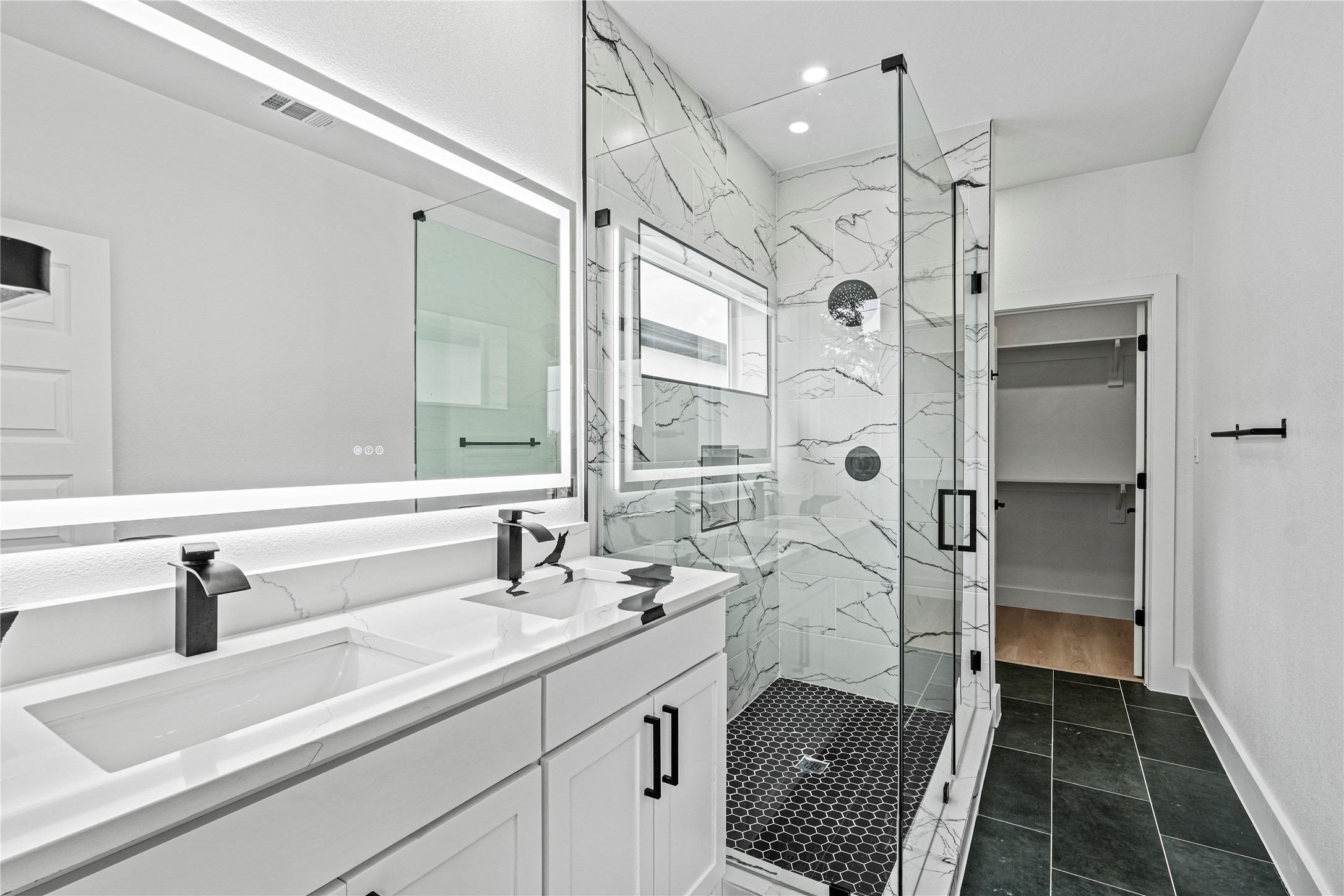 3522/3524 Parnell Street