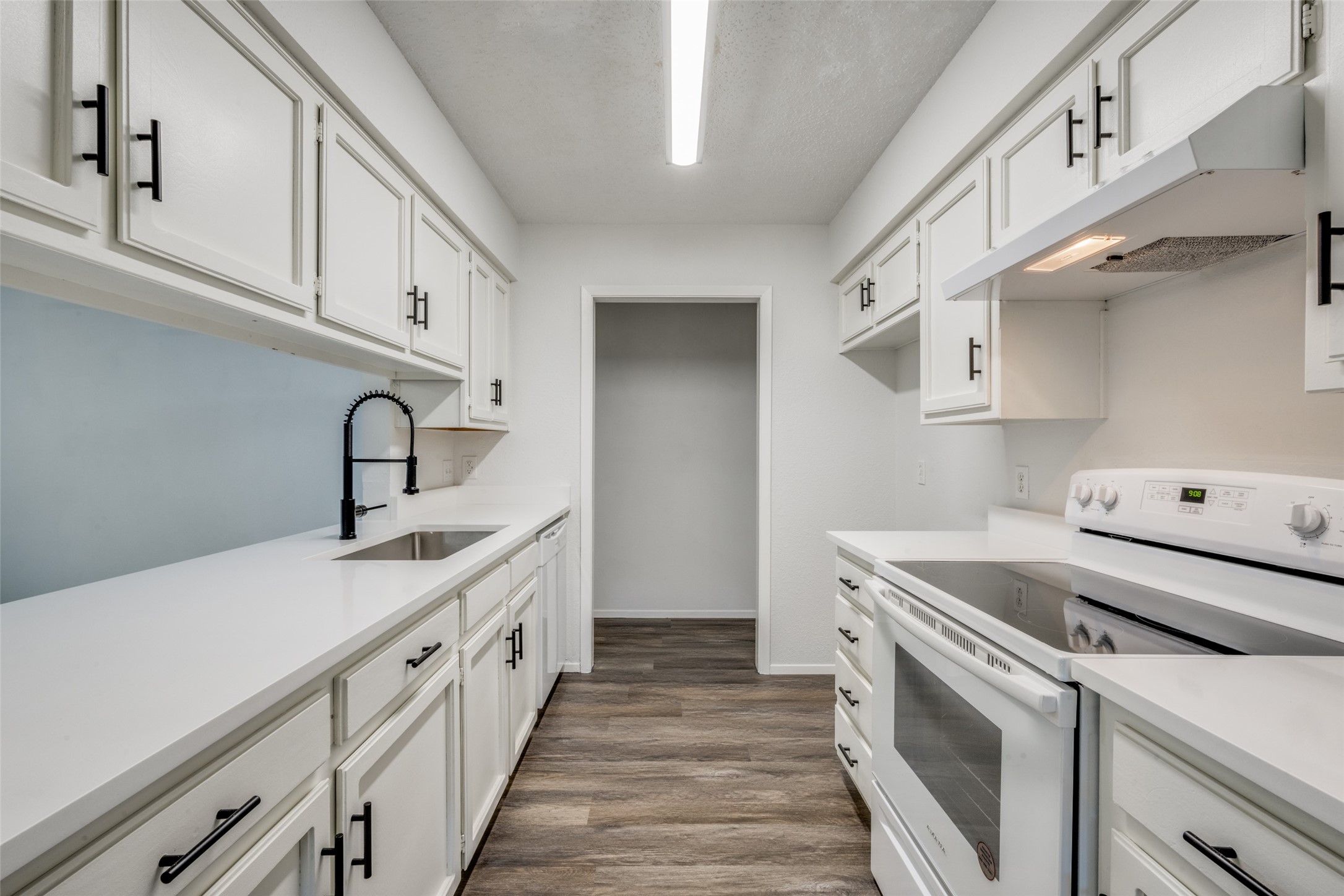 3324 Gardenview Circle