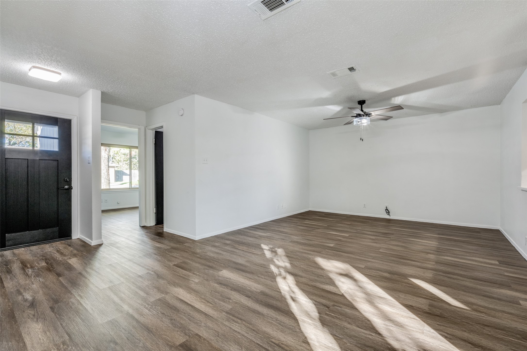 3324 Gardenview Circle