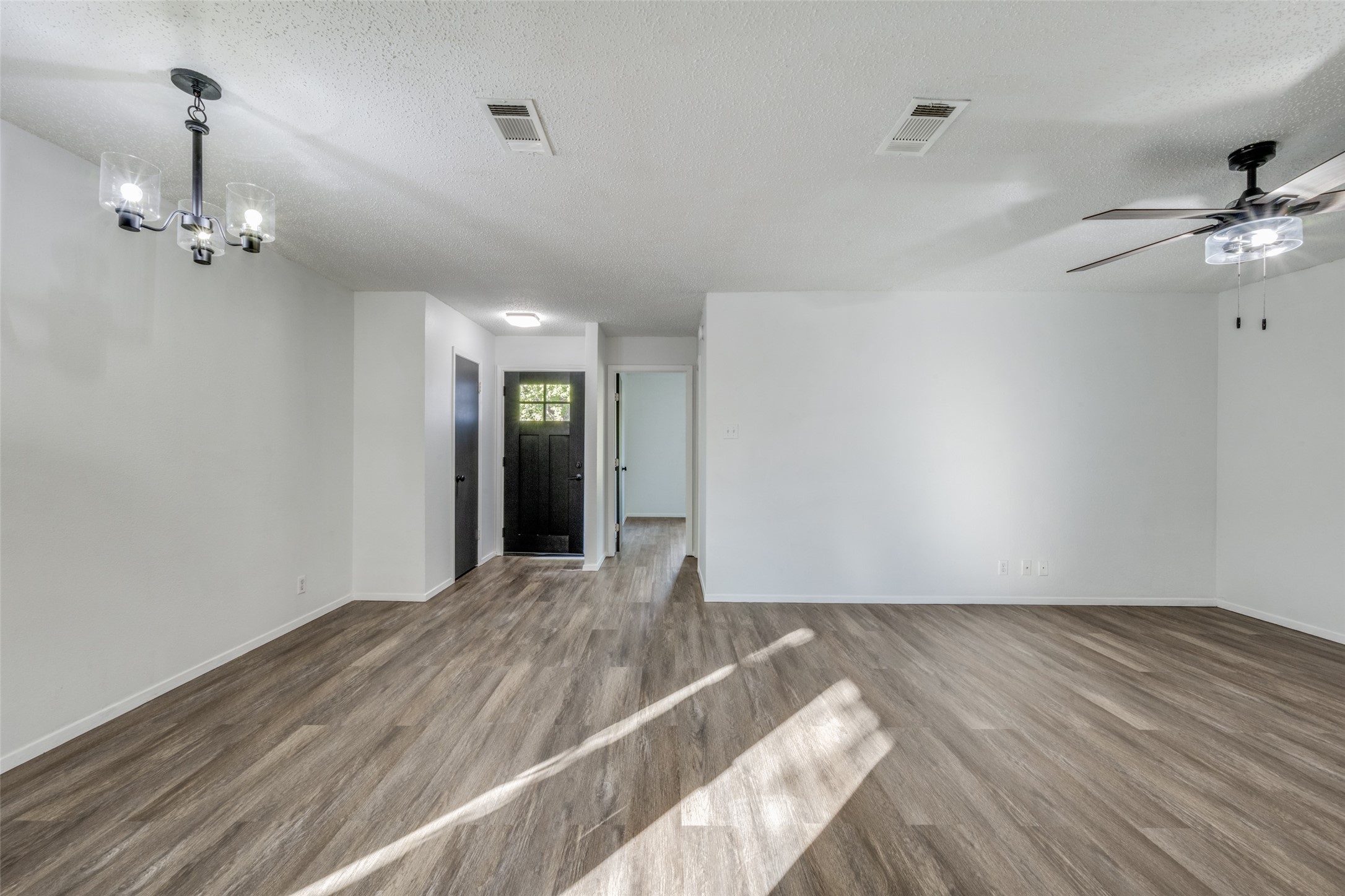 3324 Gardenview Circle