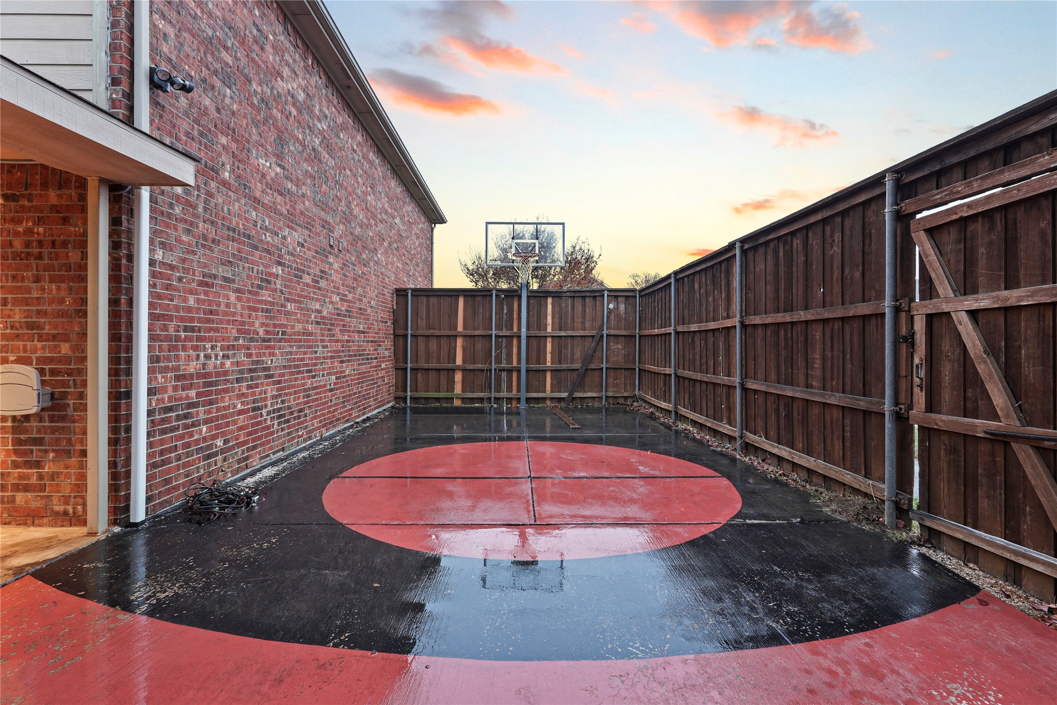 7201 Chambers Creek Lane