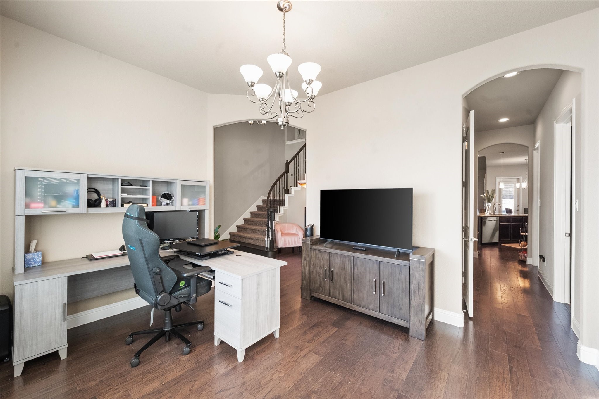 4601 Sunflower Drive