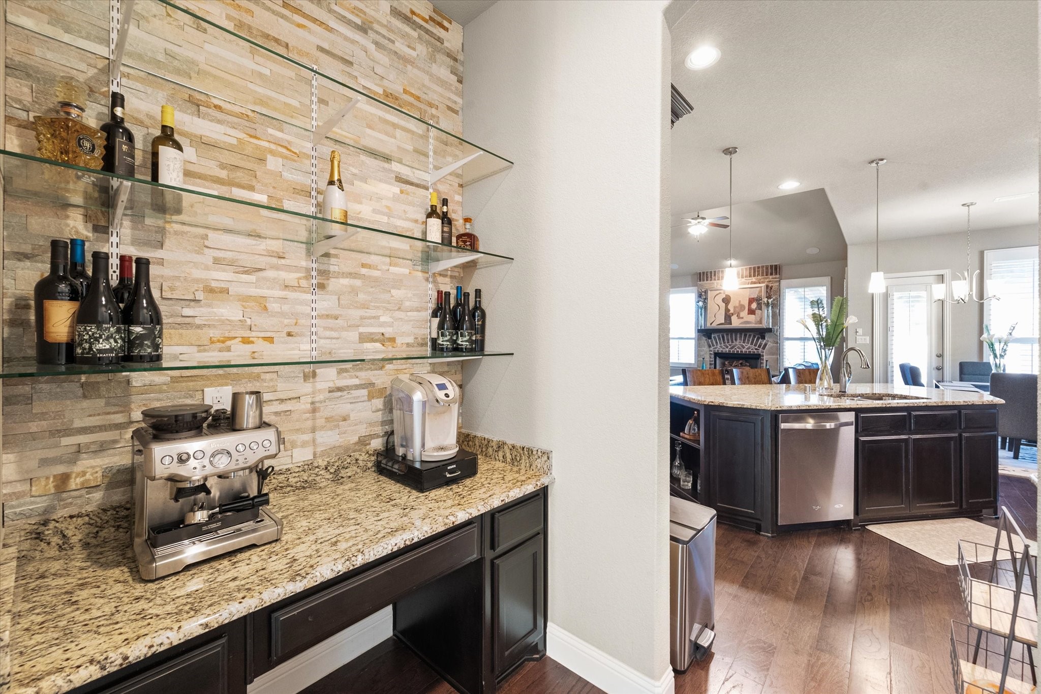 4601 Sunflower Drive