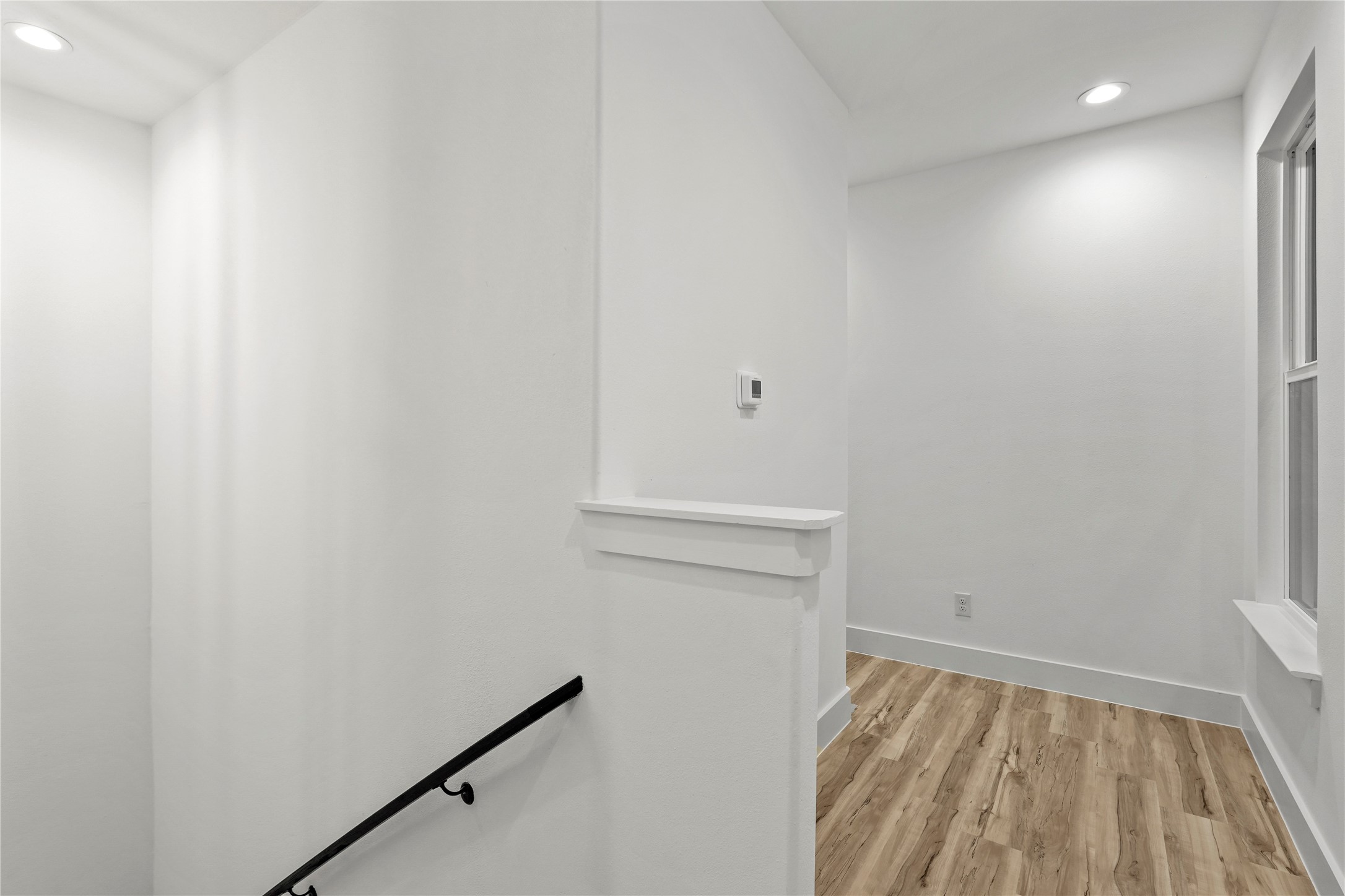 5025/5027 Colonial Avenue