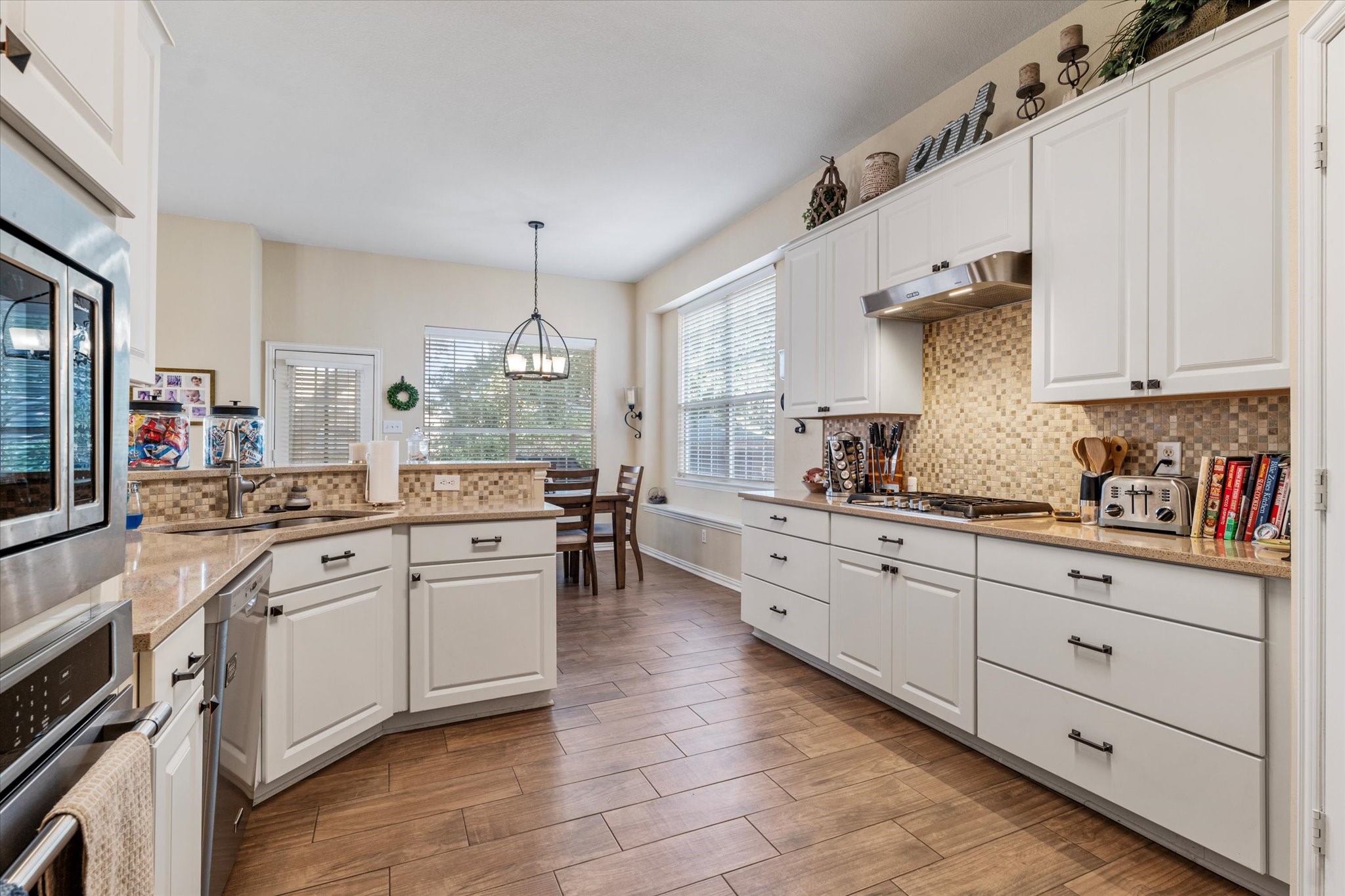 5004 Lake Crest Drive