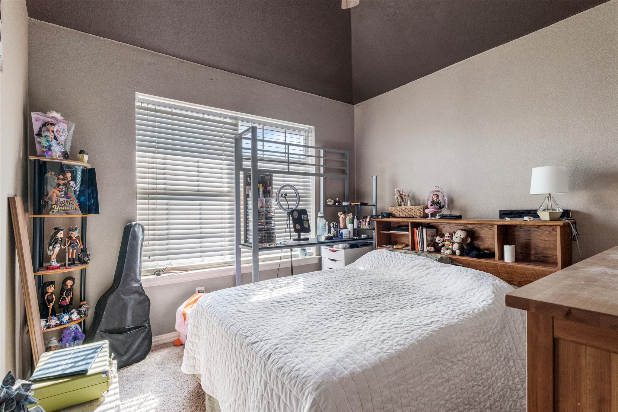 5004 Lake Crest Drive