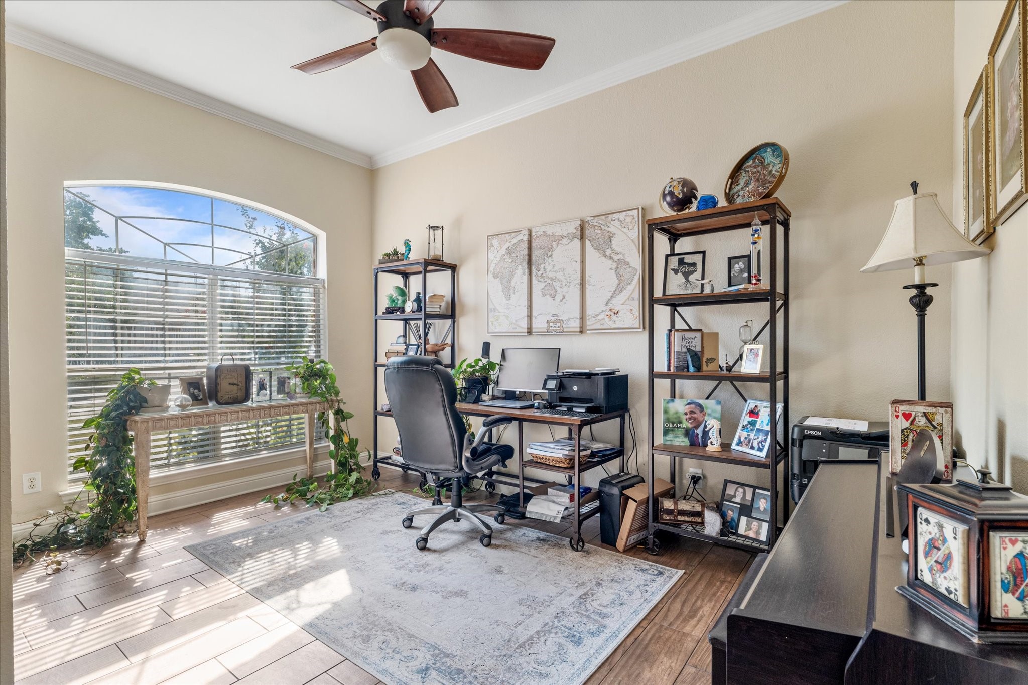 5004 Lake Crest Drive