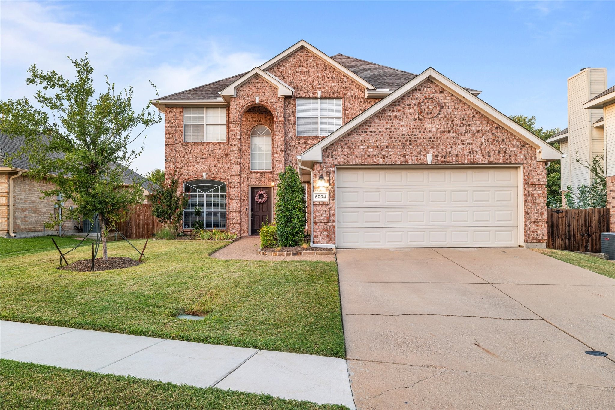 5004 Lake Crest Drive