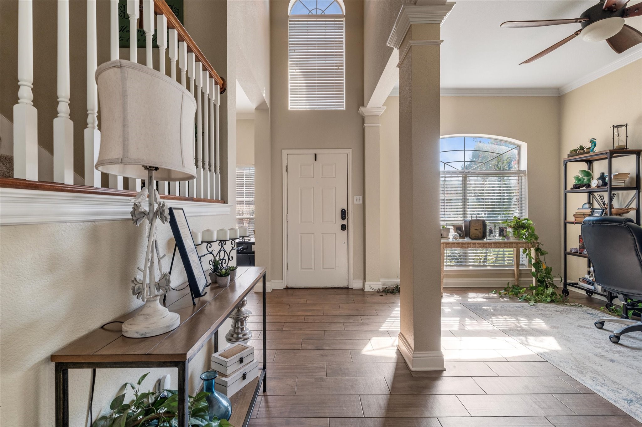 5004 Lake Crest Drive