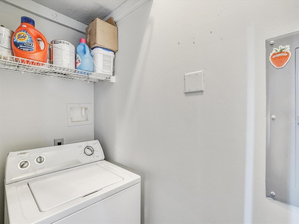 2502 Live Oak Street 129