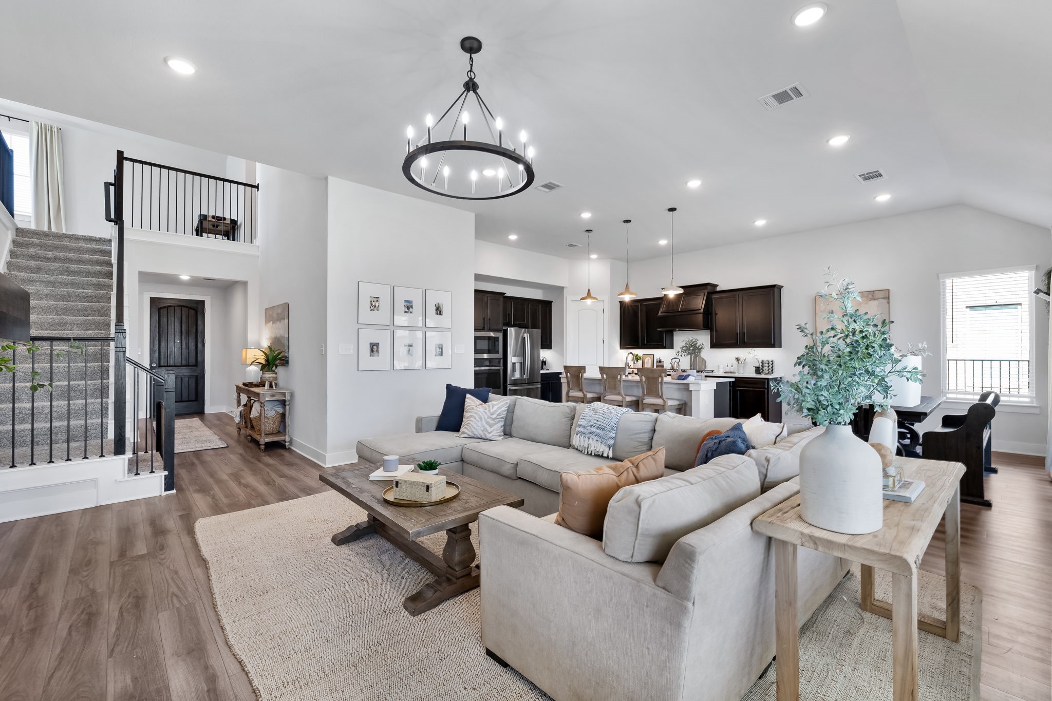 4006 Yellow Jasmine Lane