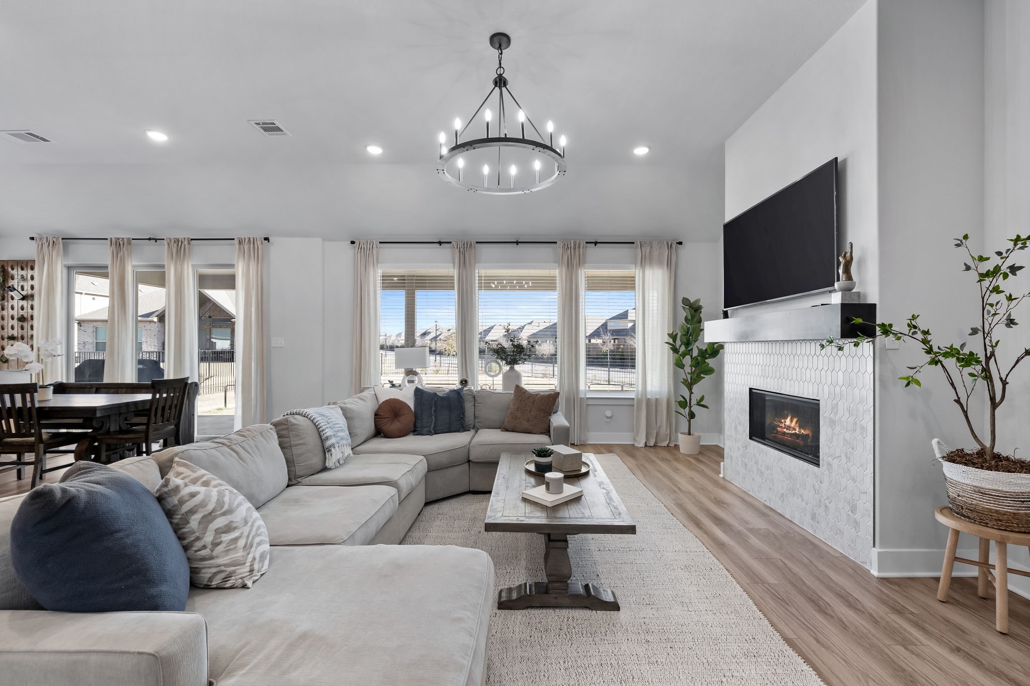 4006 Yellow Jasmine Lane