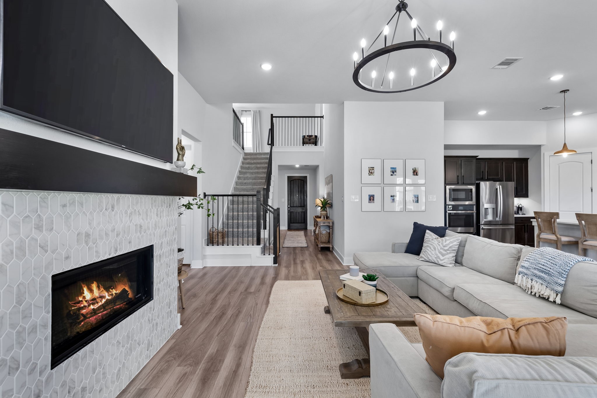 4006 Yellow Jasmine Lane