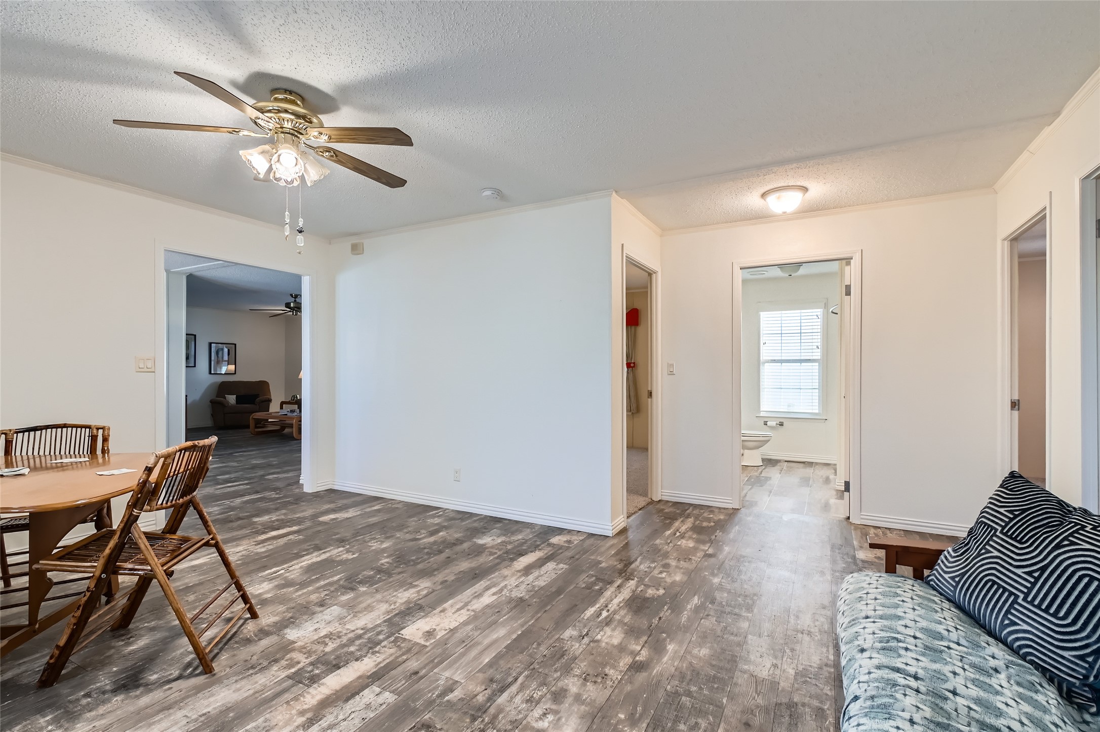 11061 Peninsula Lane