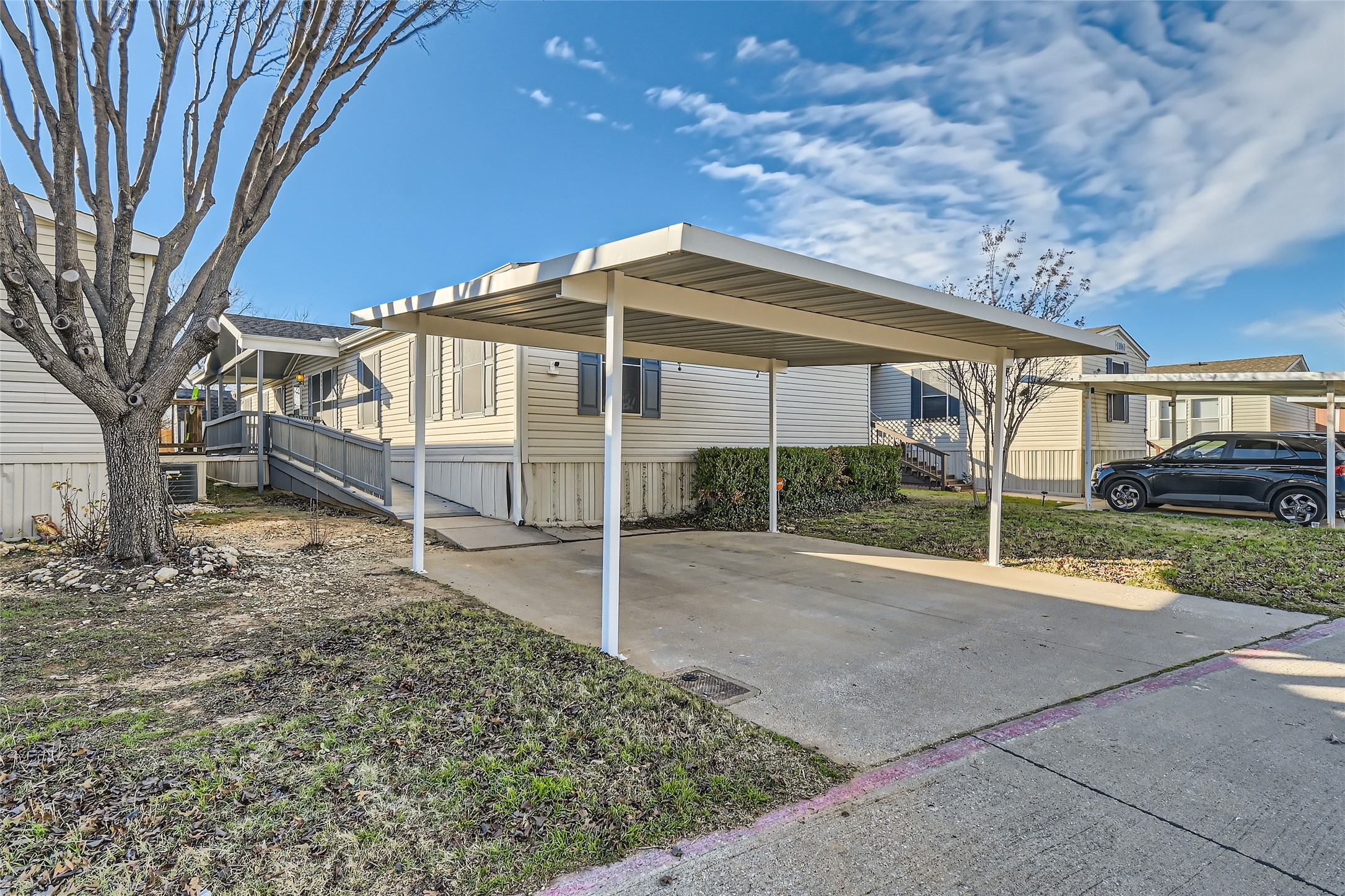 11061 Peninsula Lane