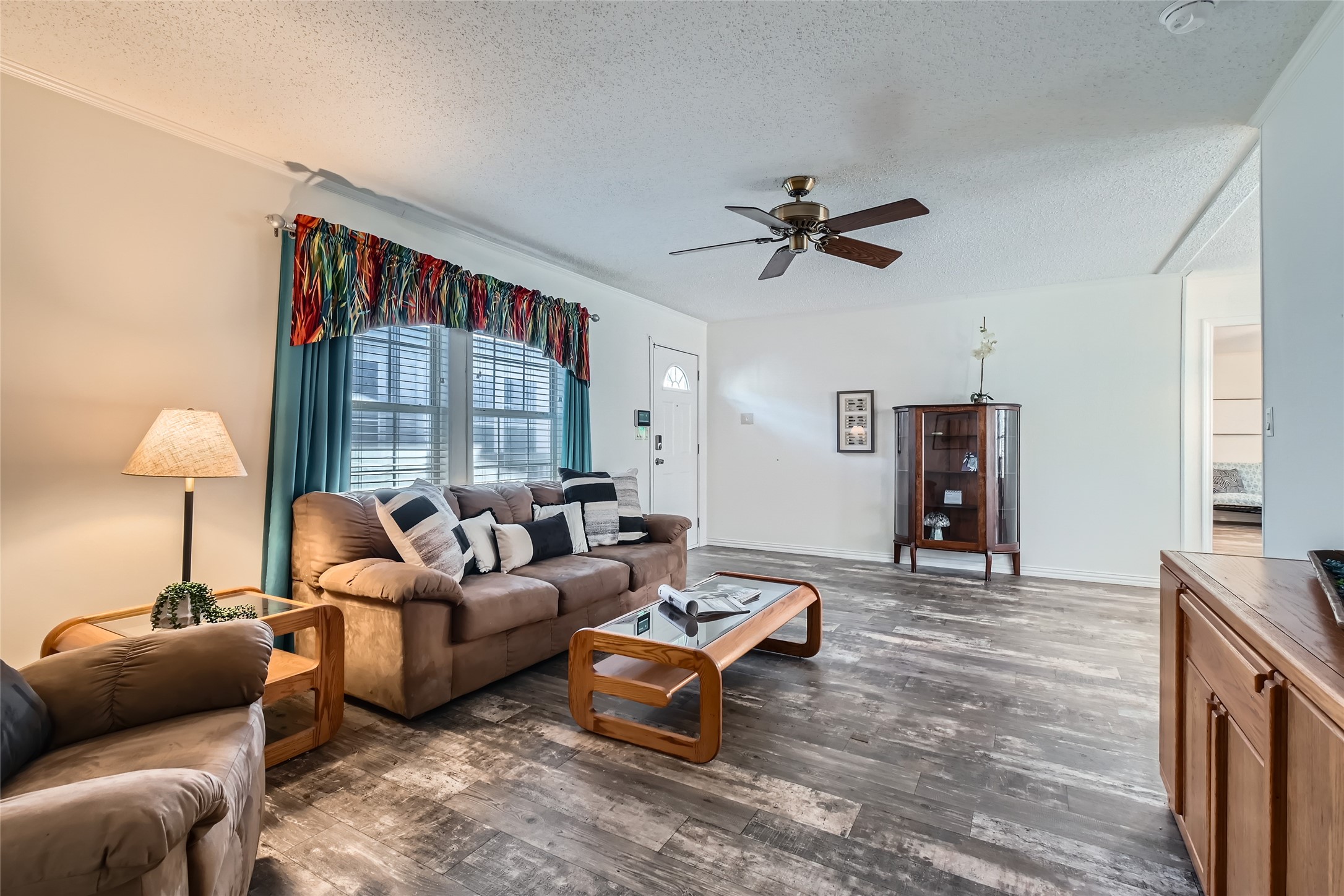 11061 Peninsula Lane