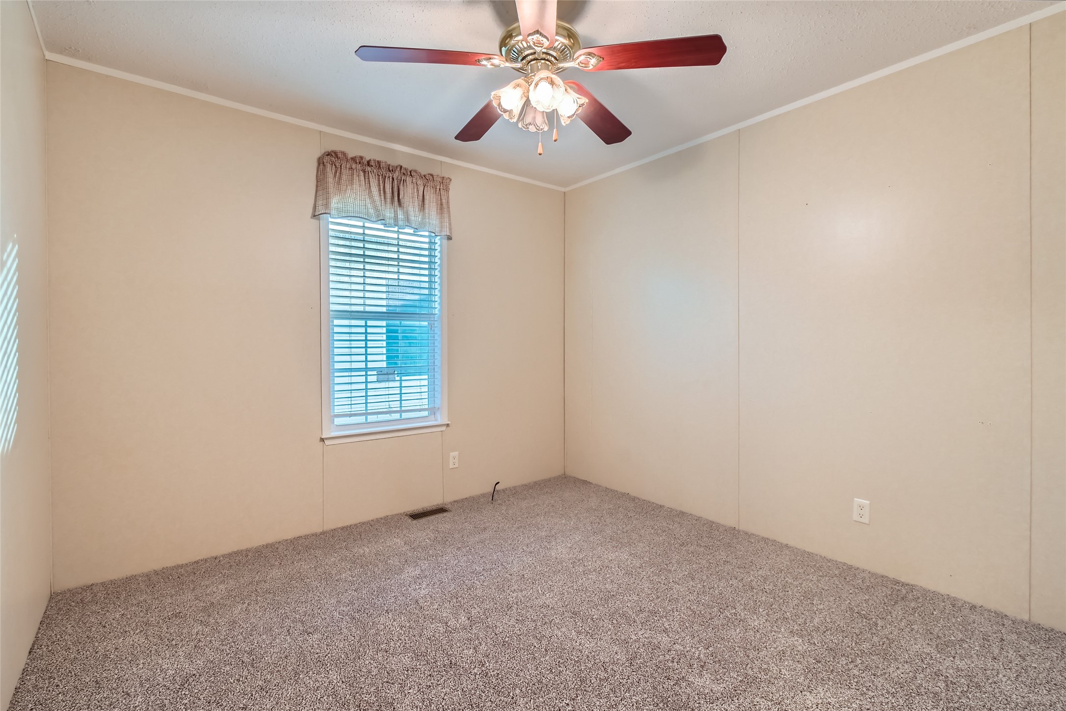 11061 Peninsula Lane