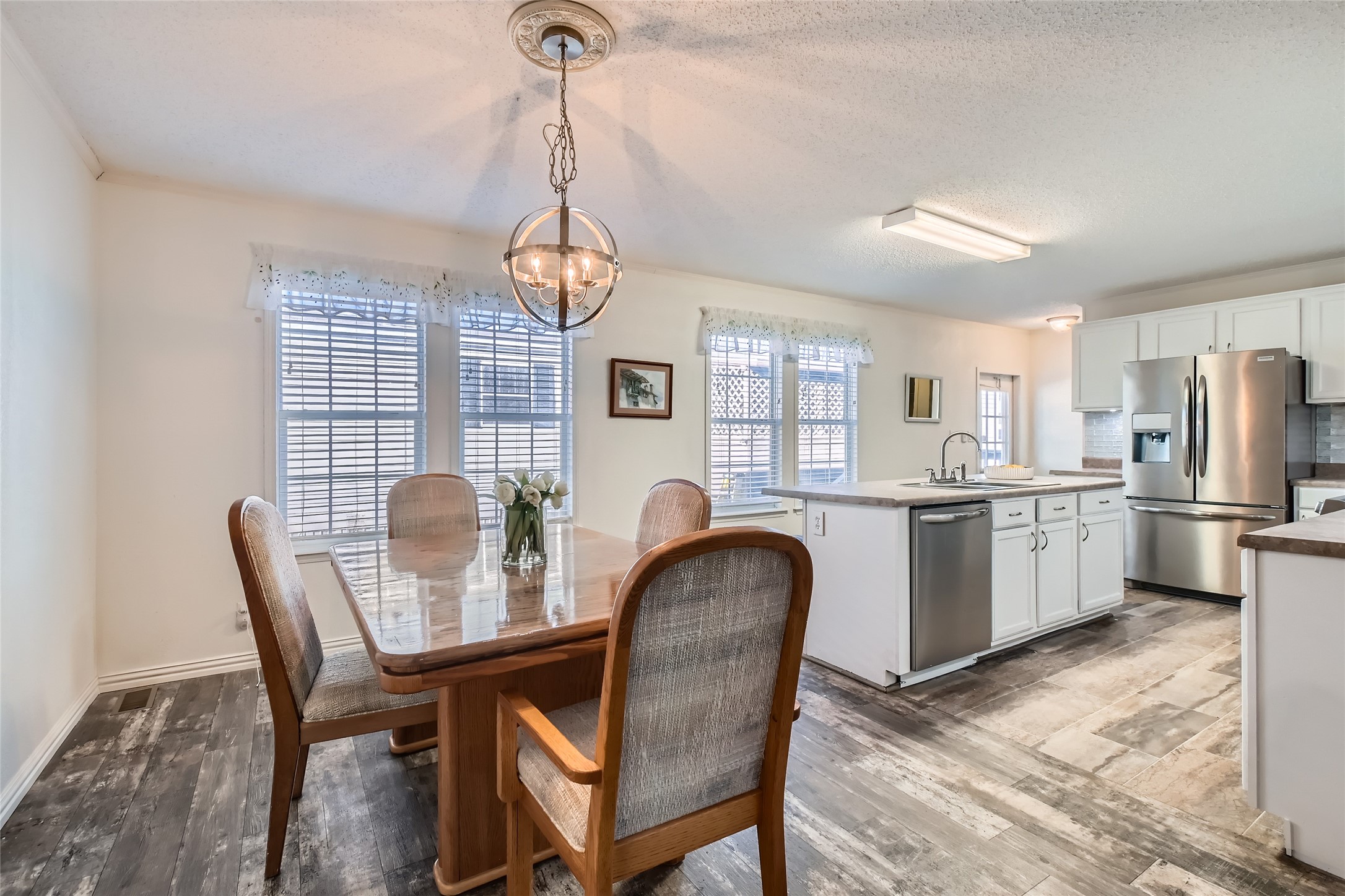 11061 Peninsula Lane