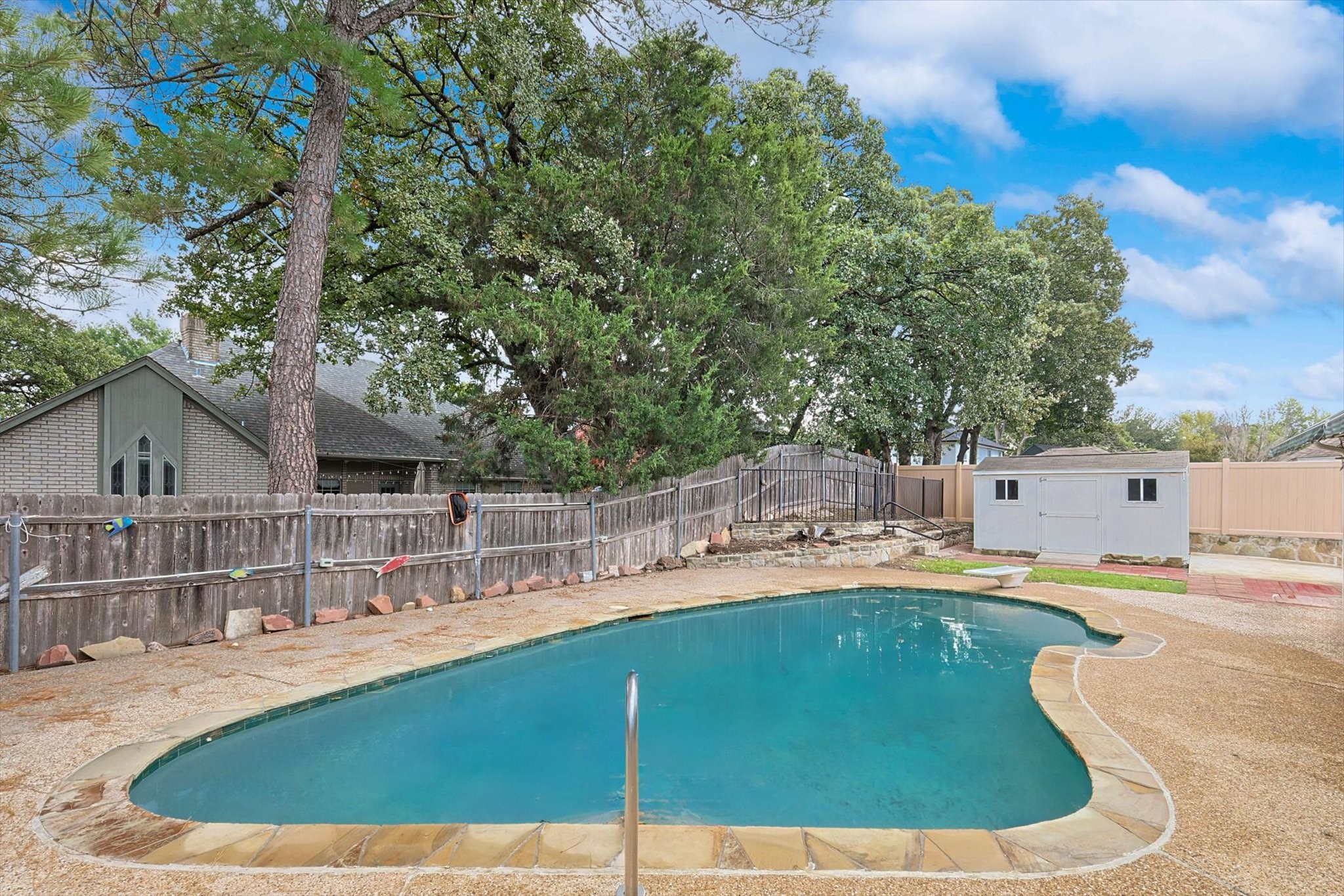 3112 Hazlewood Court