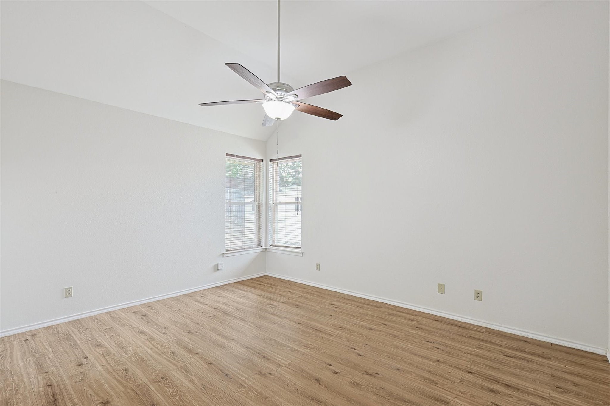 3112 Hazlewood Court