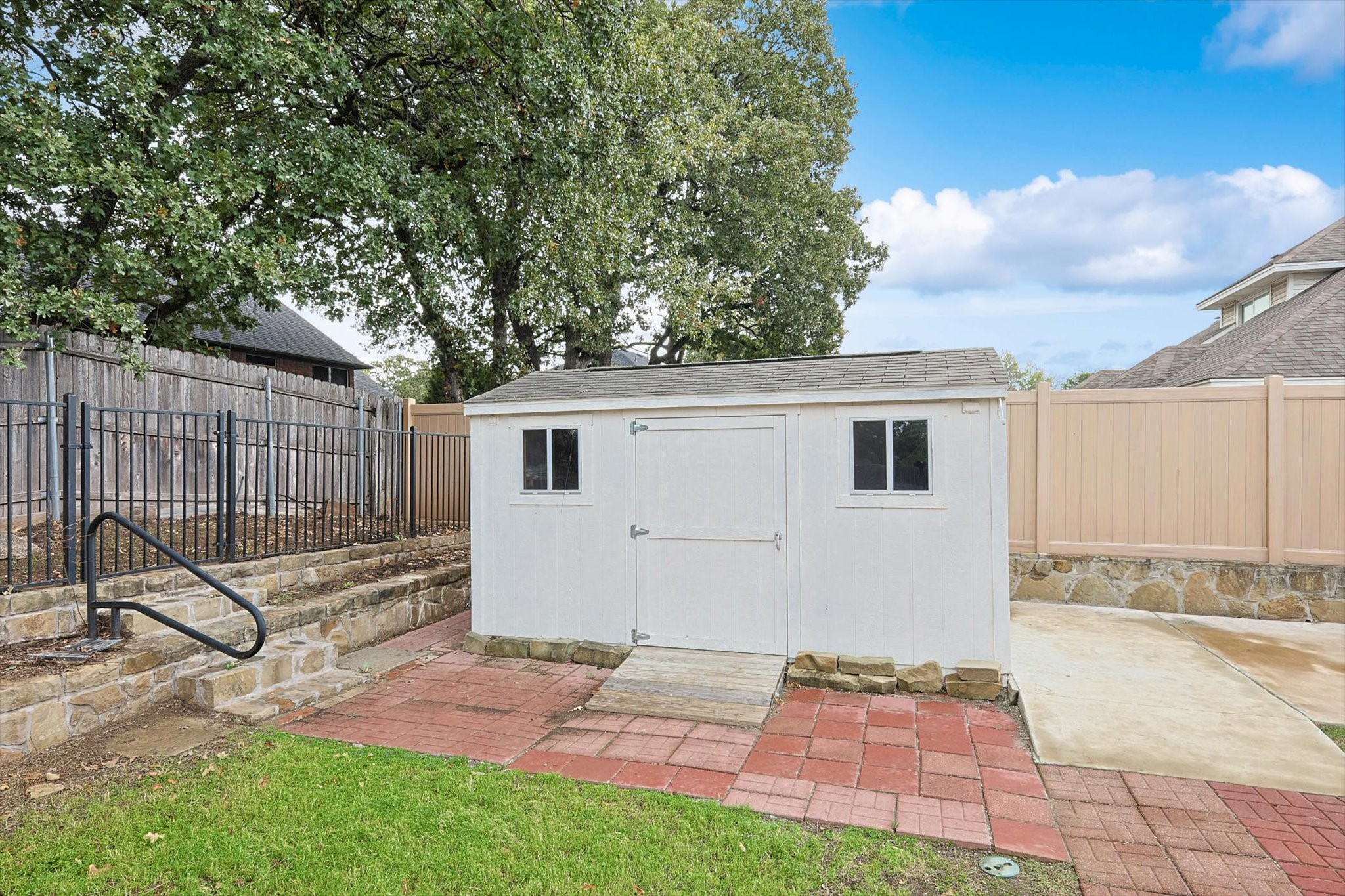 3112 Hazlewood Court