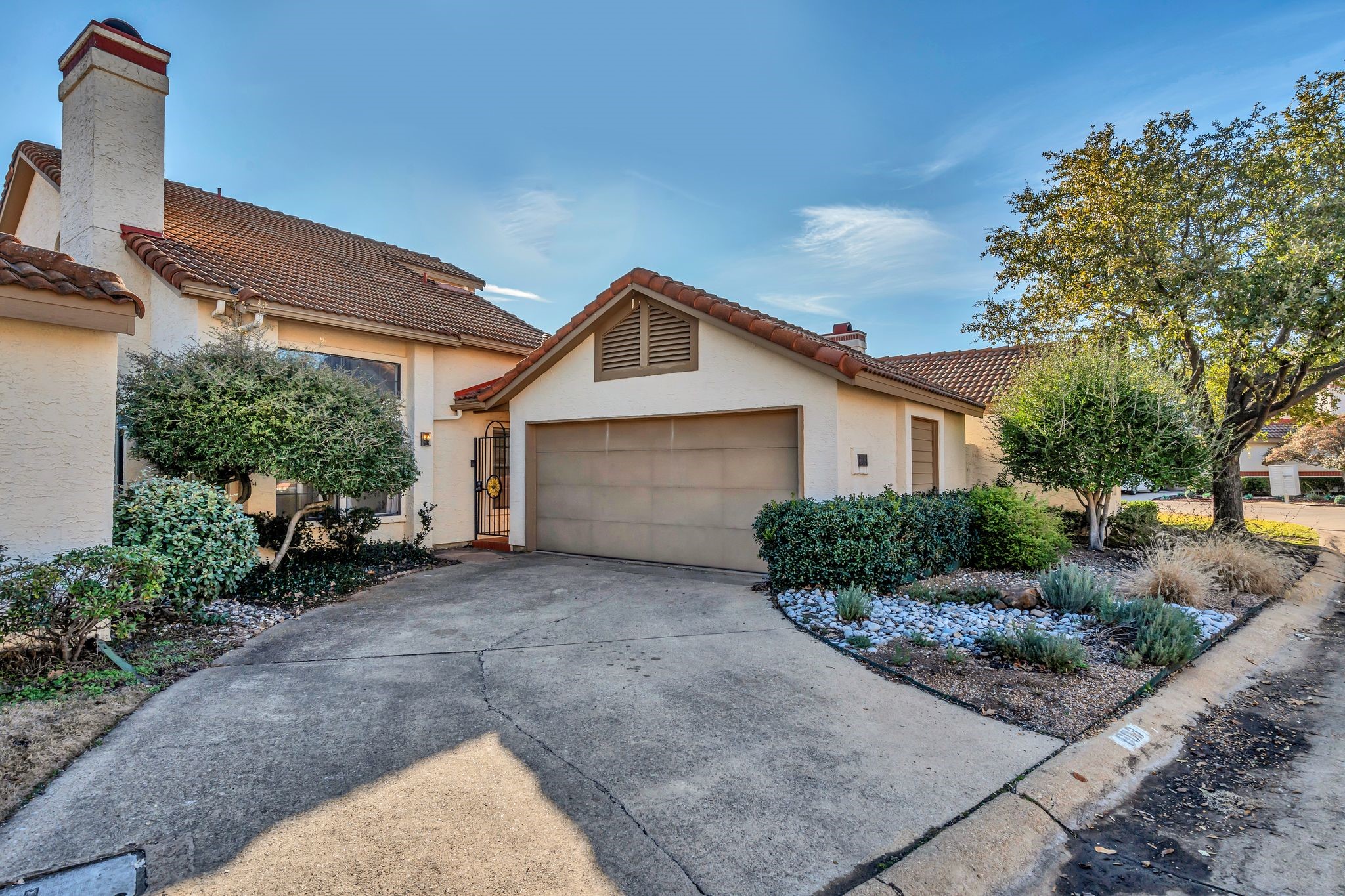 608 Mission Circle