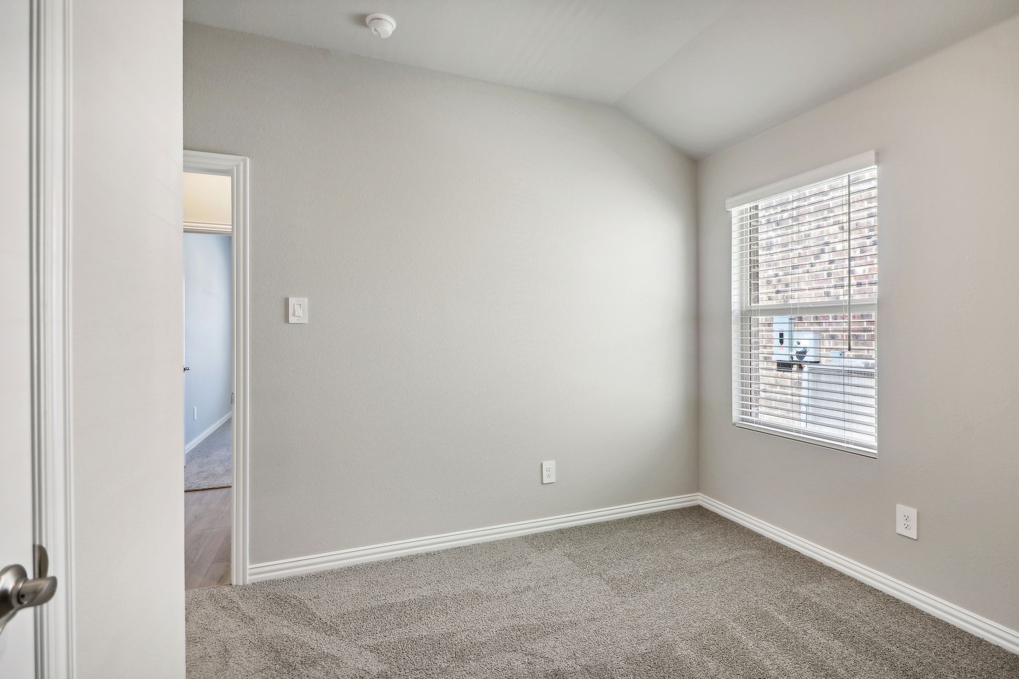 2724 Lopice Lane