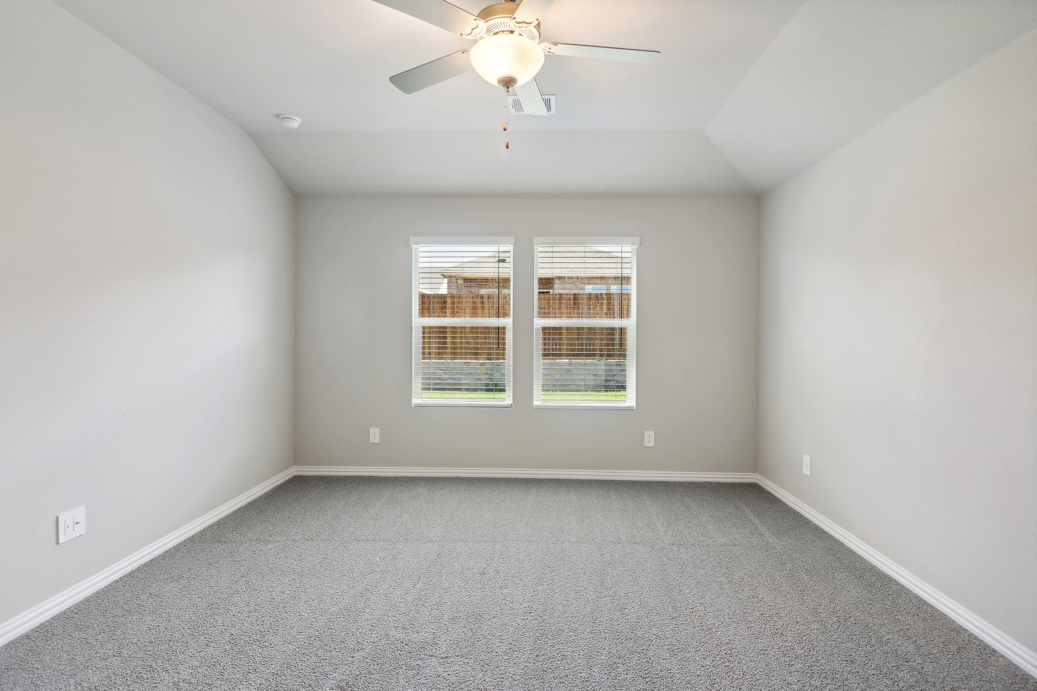 2724 Lopice Lane