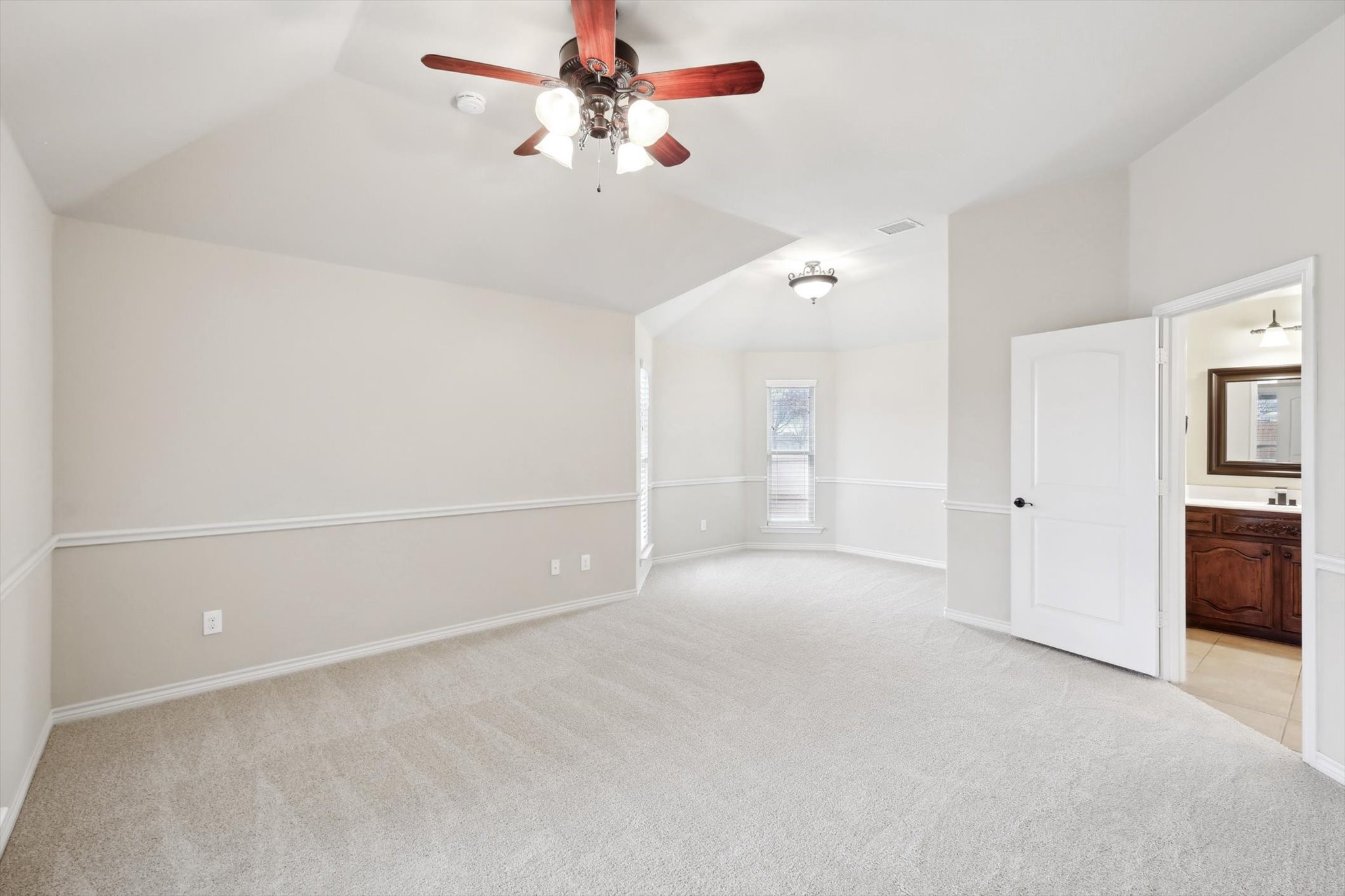 11712 Wolfcreek Lane