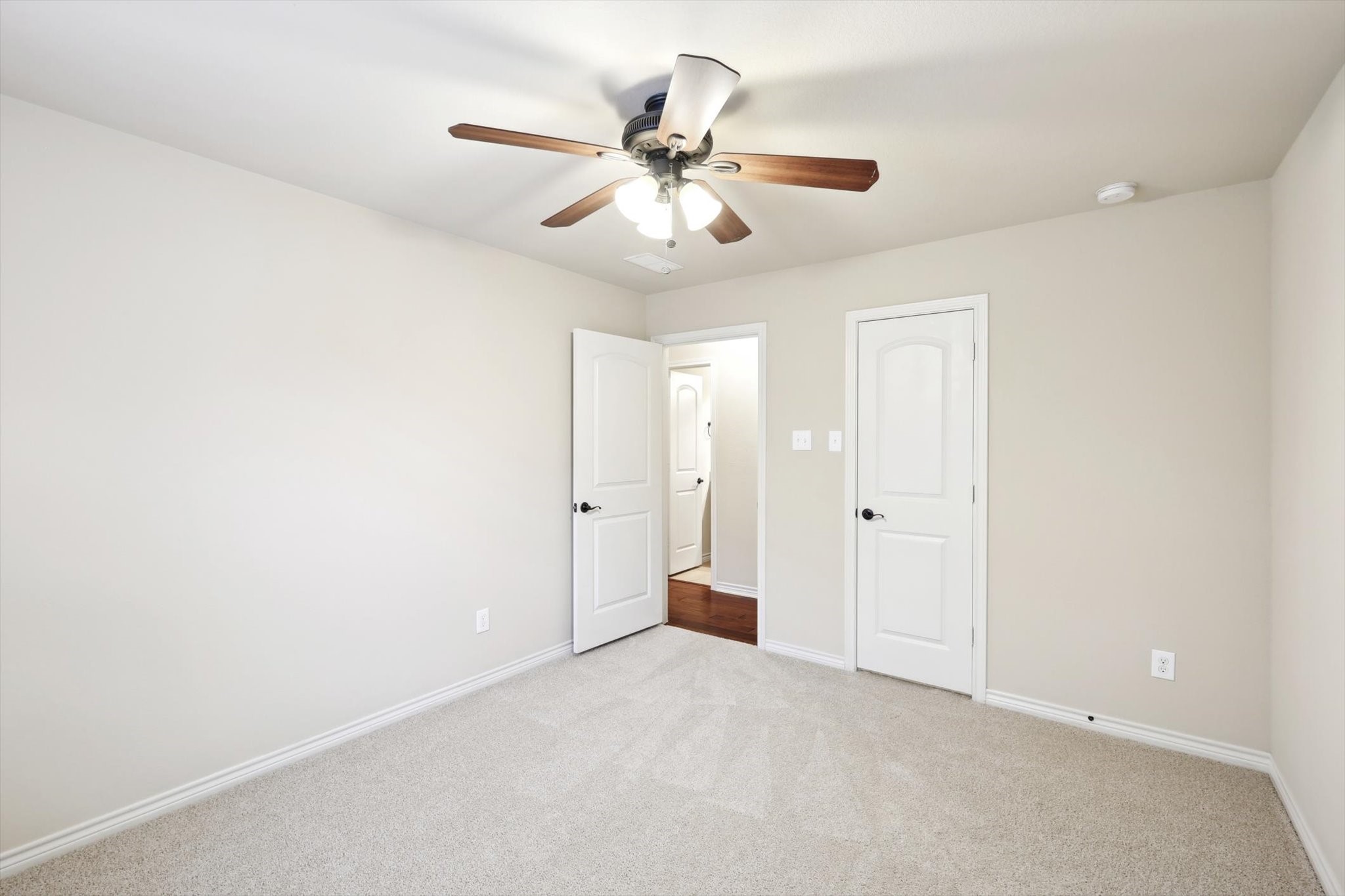 11712 Wolfcreek Lane