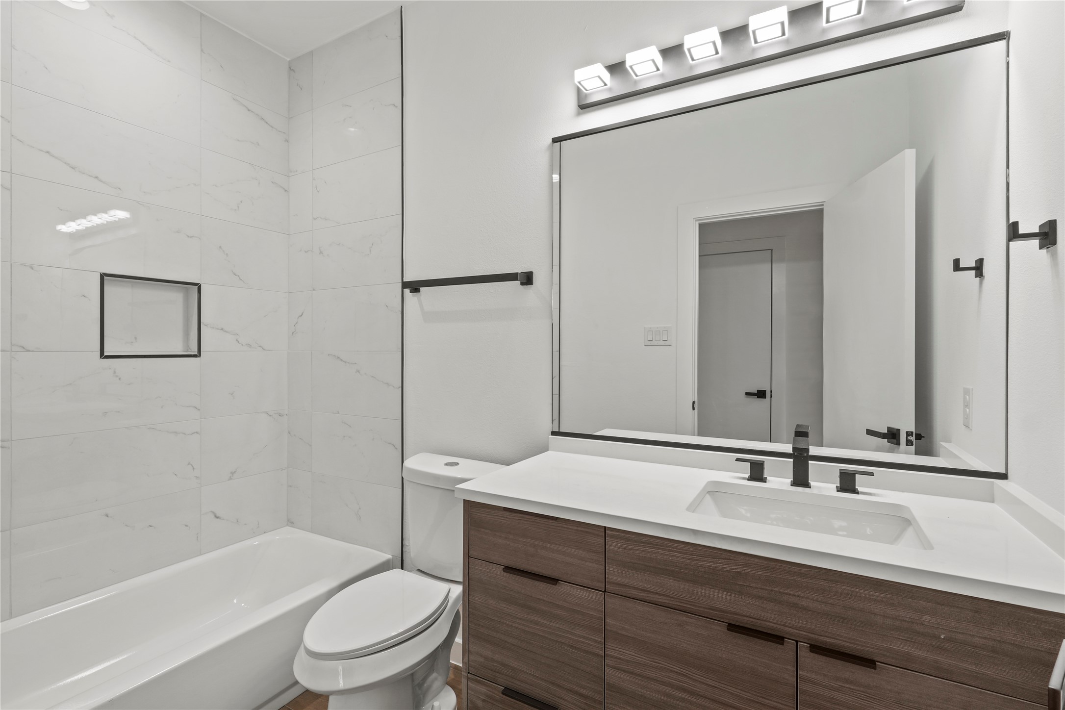 3625 Mount Royal Street