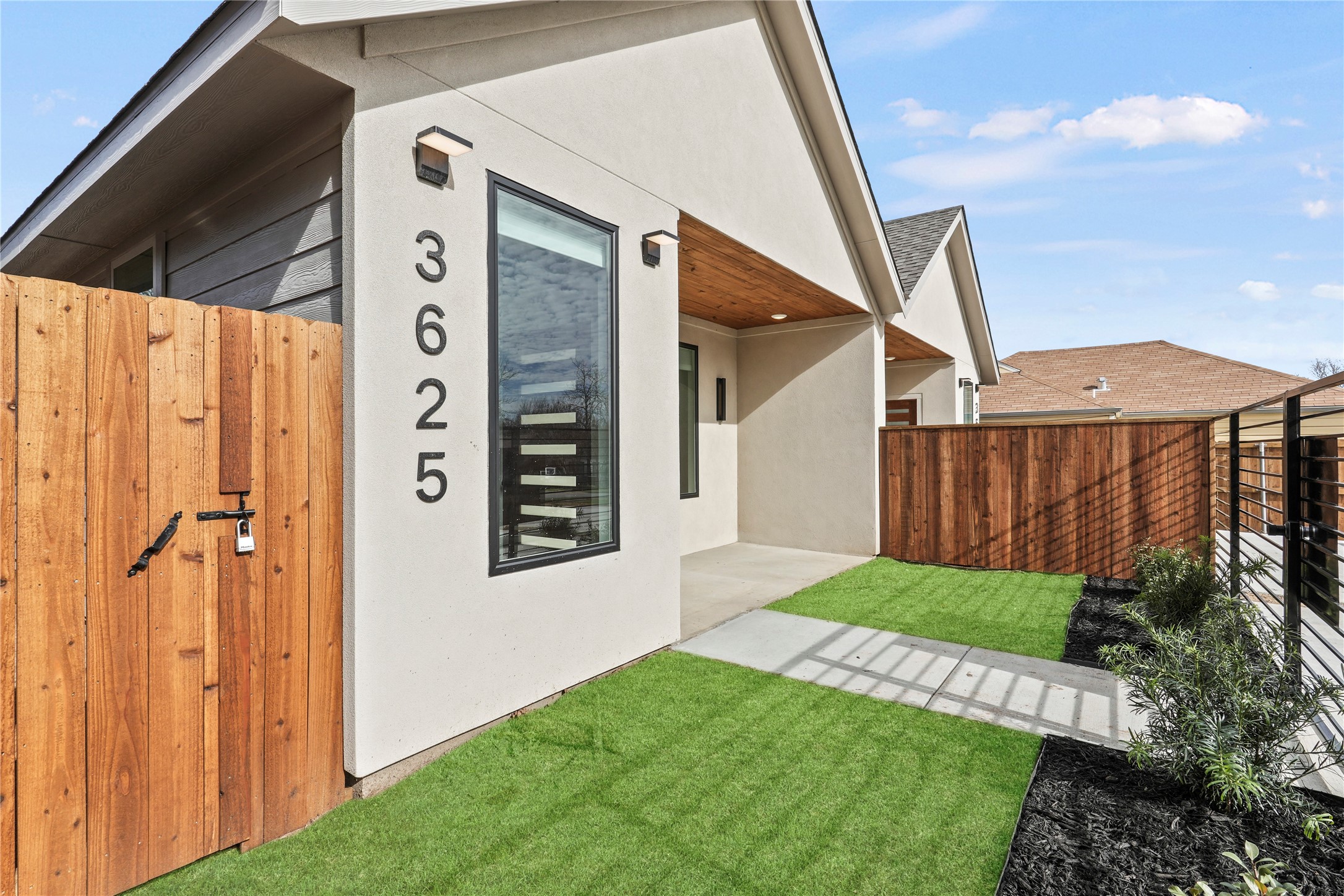 3625 Mount Royal Street