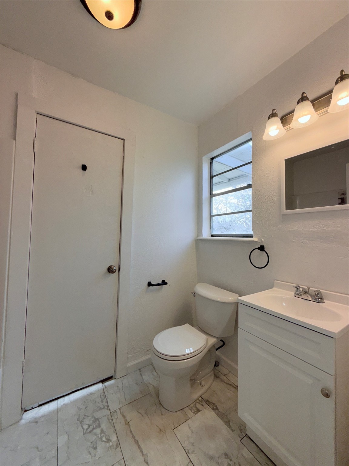 505 E Shepherd Street