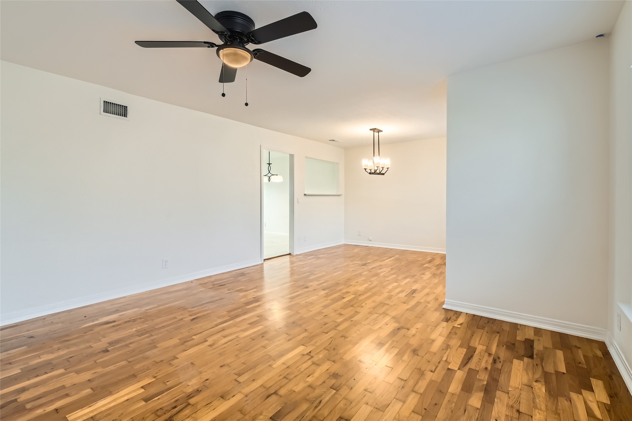 405 Mockingbird Lane