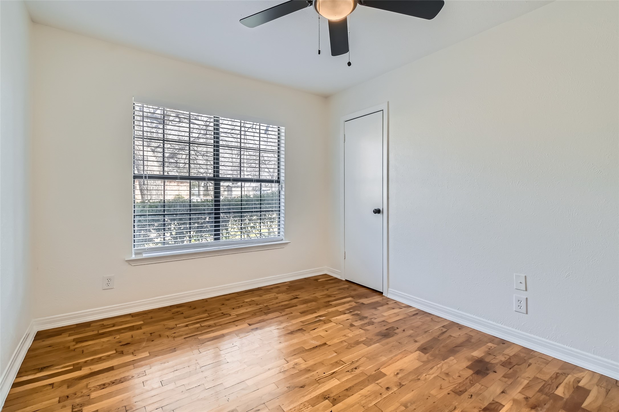405 Mockingbird Lane