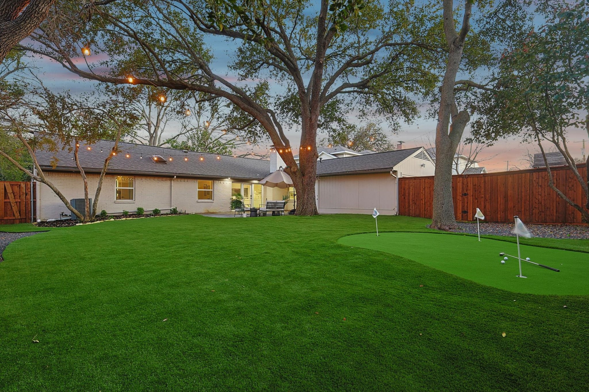 6933 Freemont Street