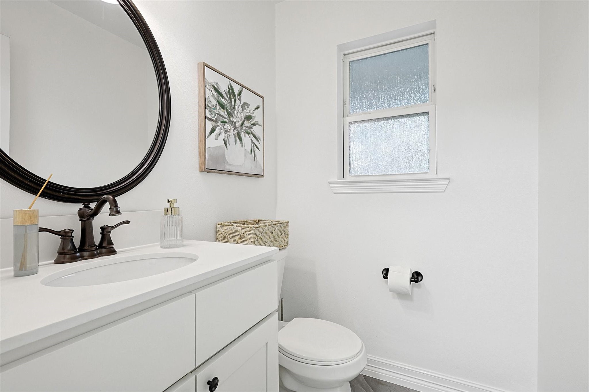 6933 Freemont Street