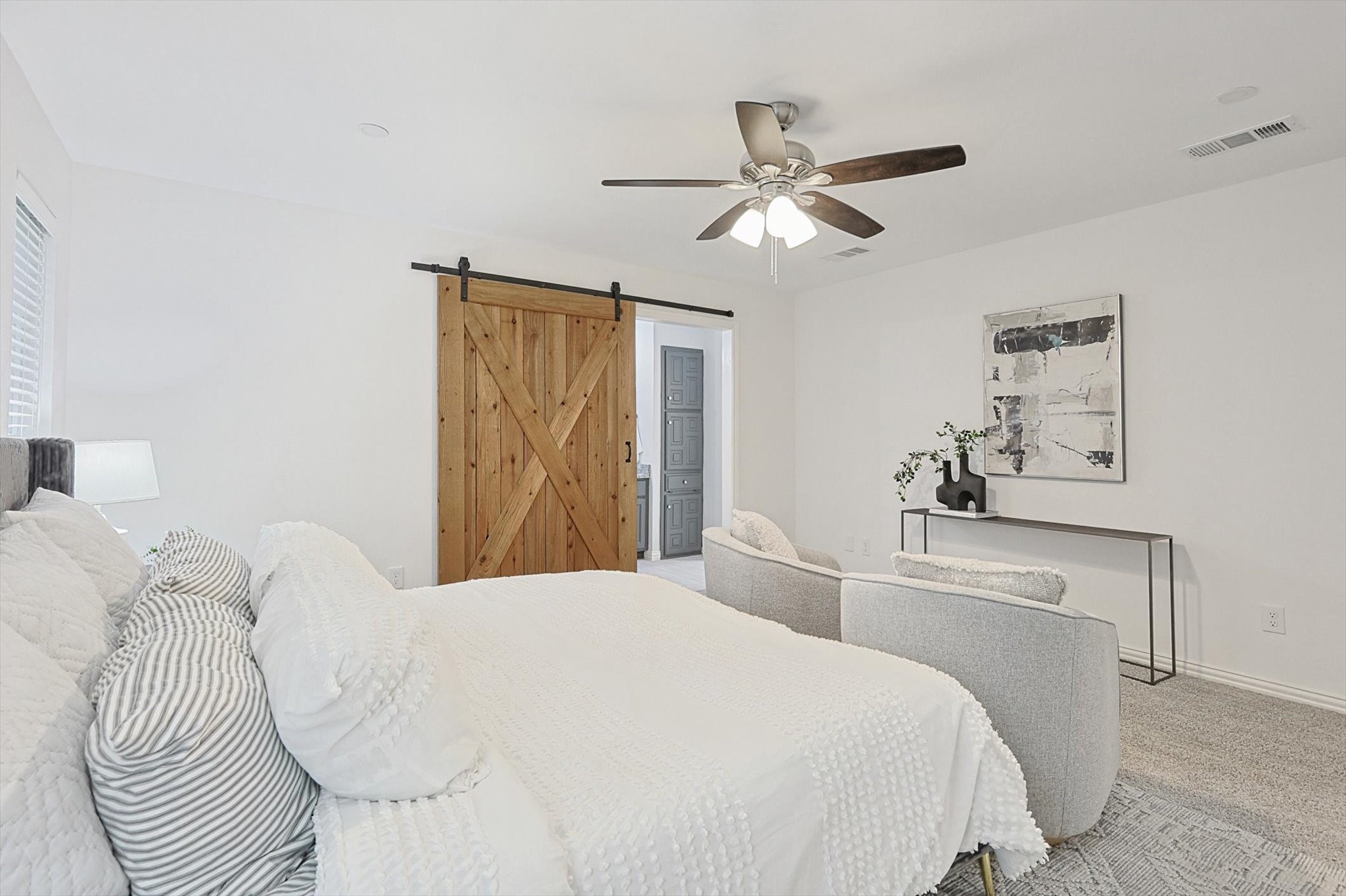 3409 Cromwell Street