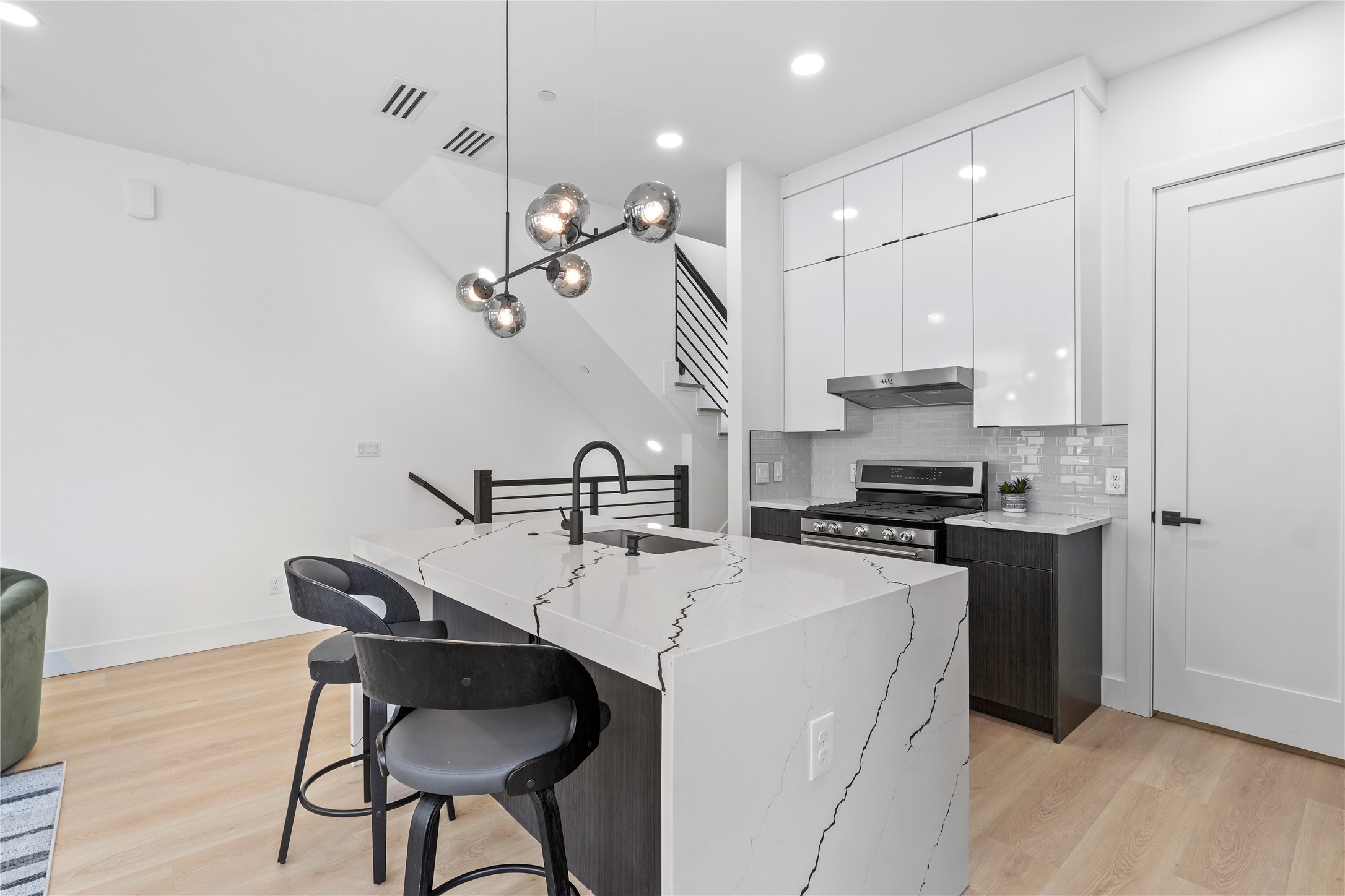 2015 California Drive 104