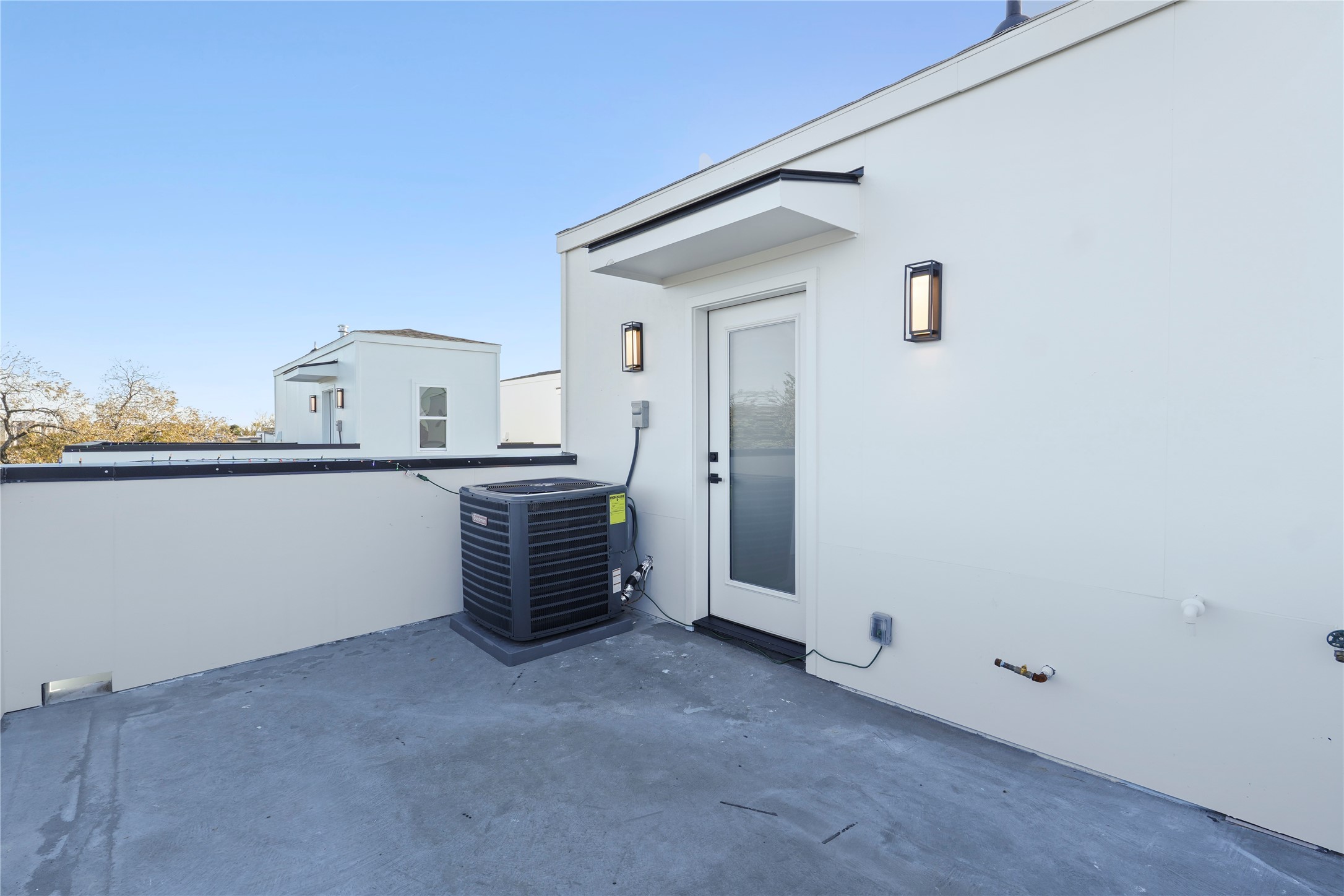 2015 California Drive 104