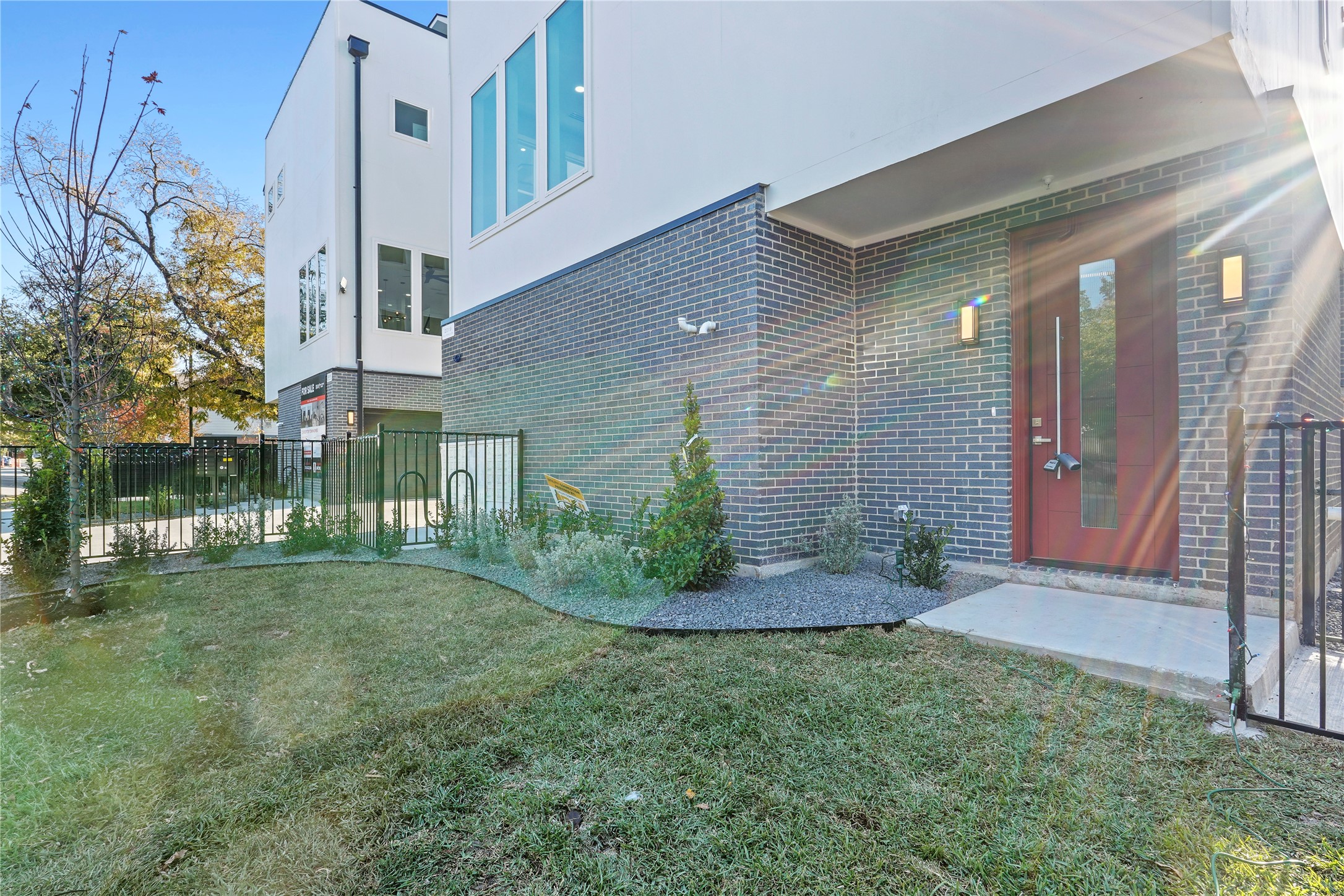 2015 California Drive 104