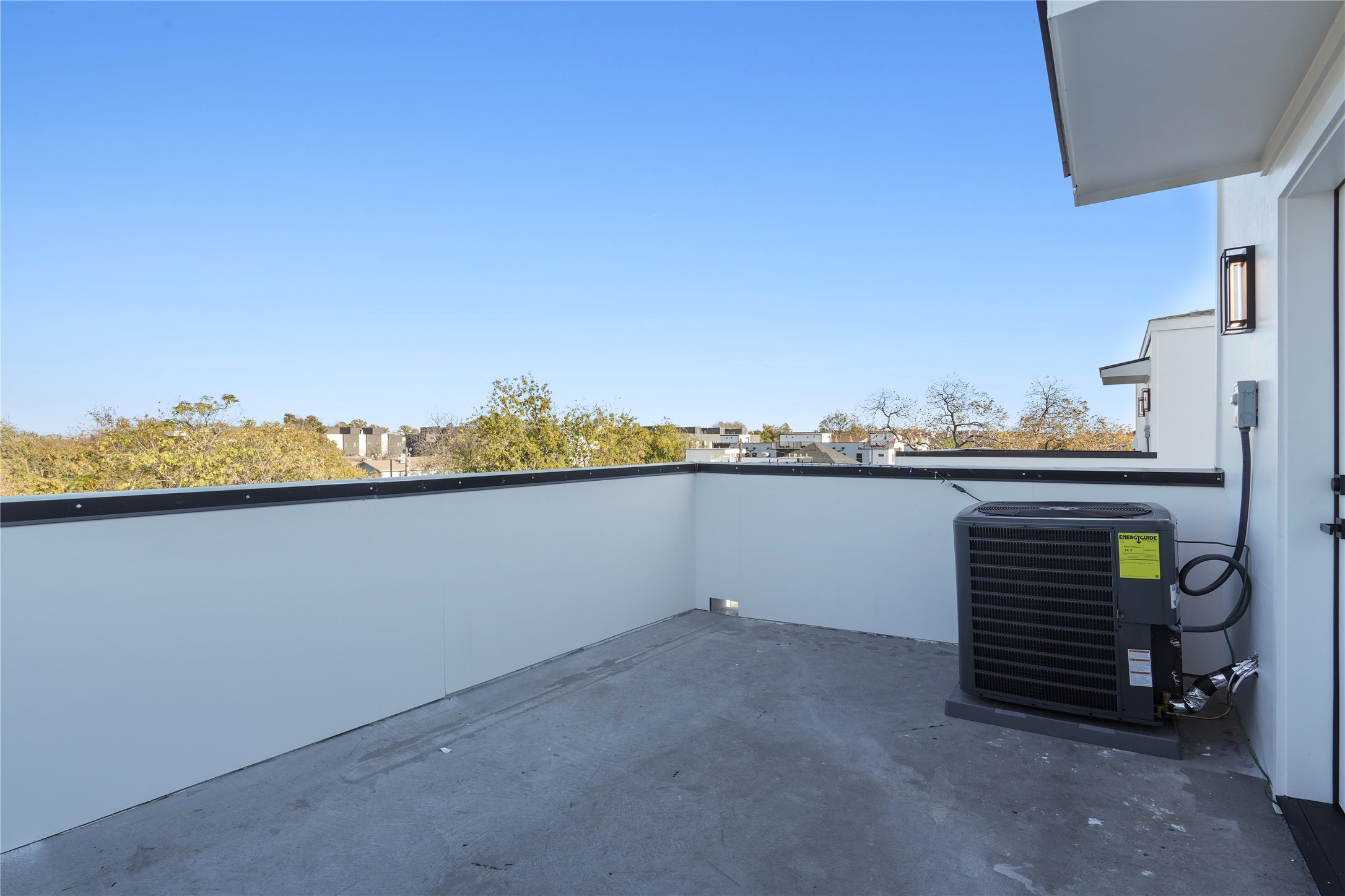 2015 California Drive 104