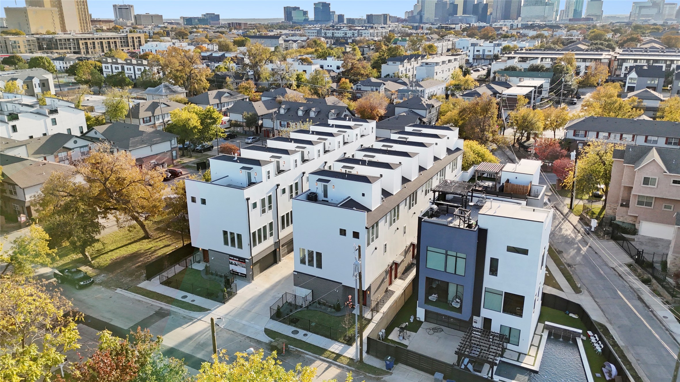 2015 California Drive 104