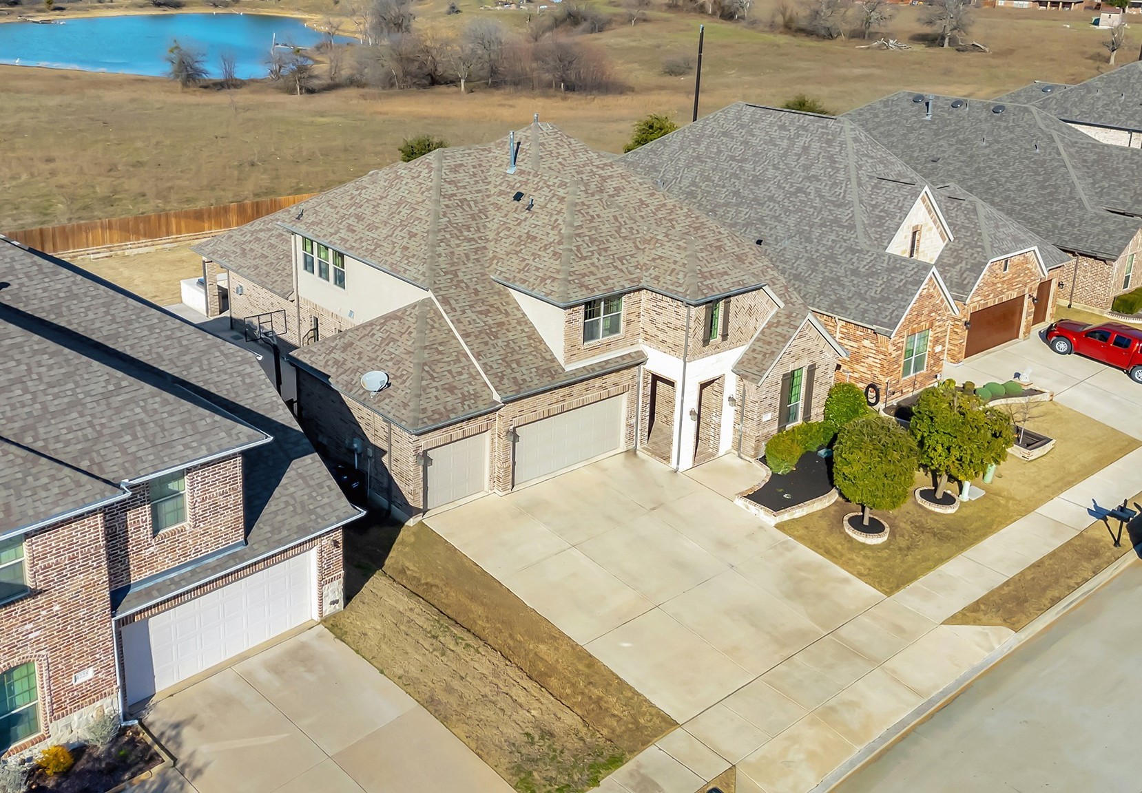 4229 Round Valley Lane