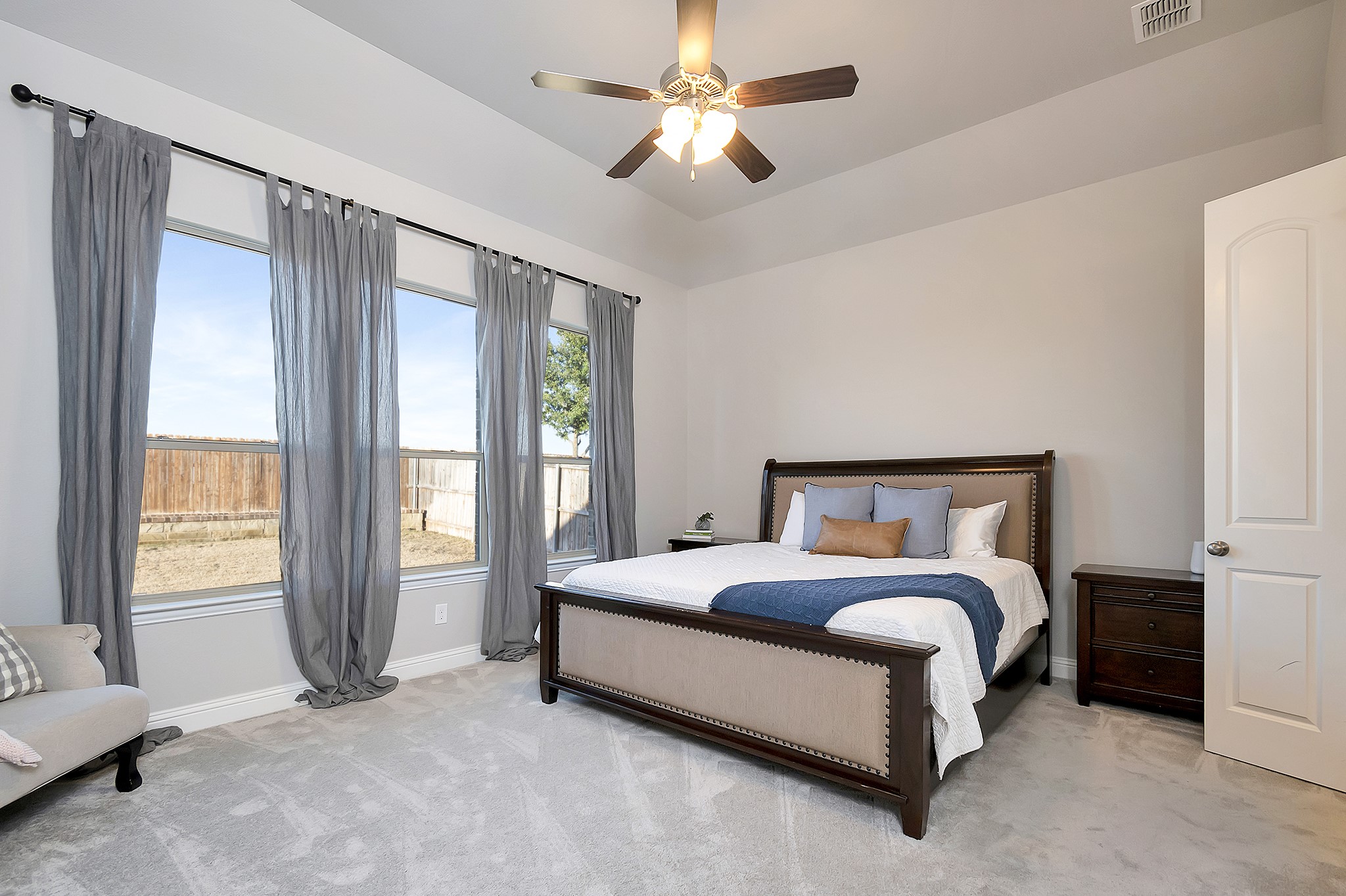 4229 Round Valley Lane