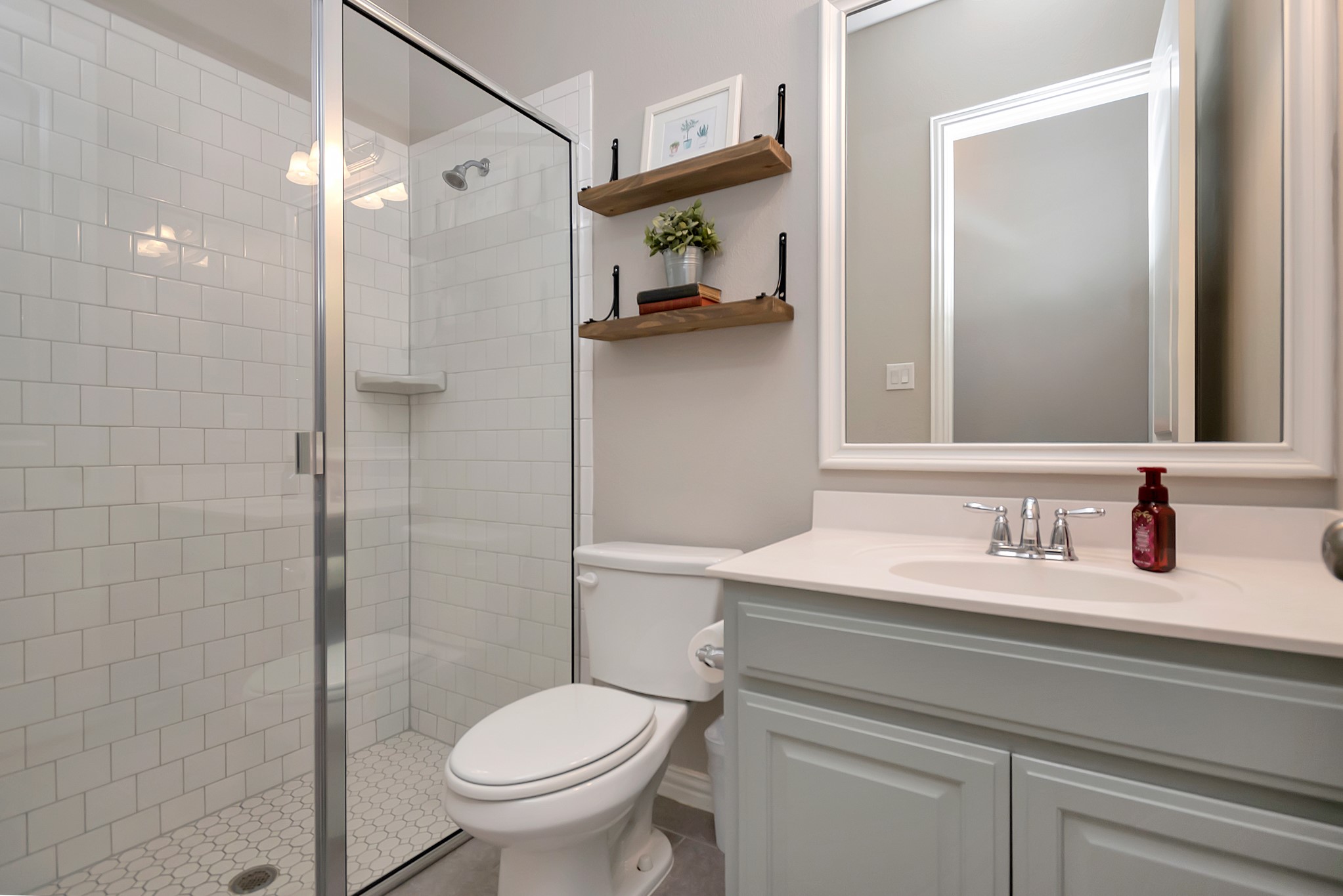 4229 Round Valley Lane