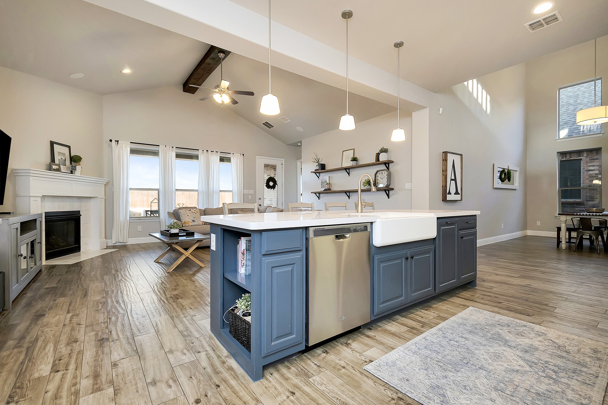 4229 Round Valley Lane