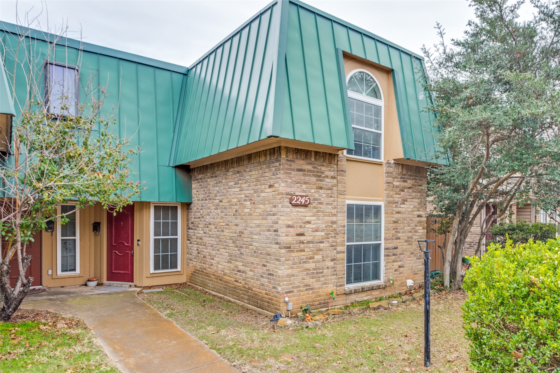 2245 Spanish Trail