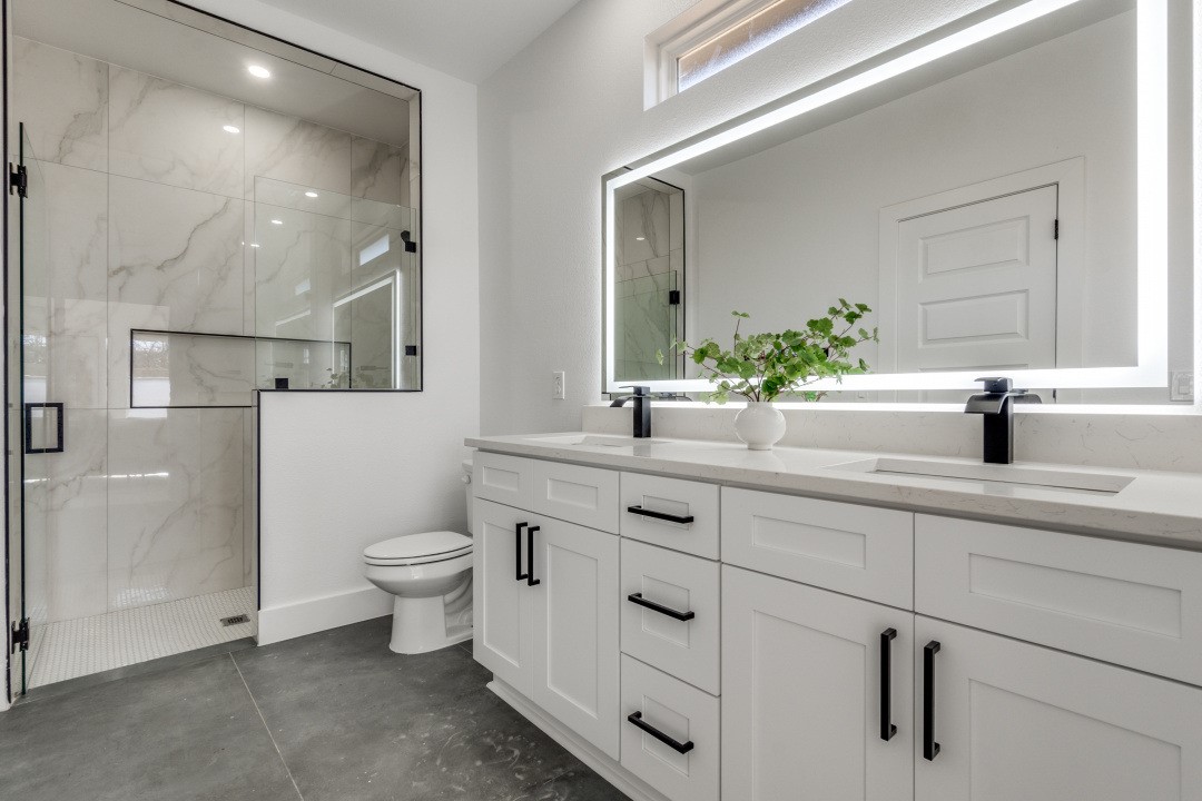 2910 Rochester Street